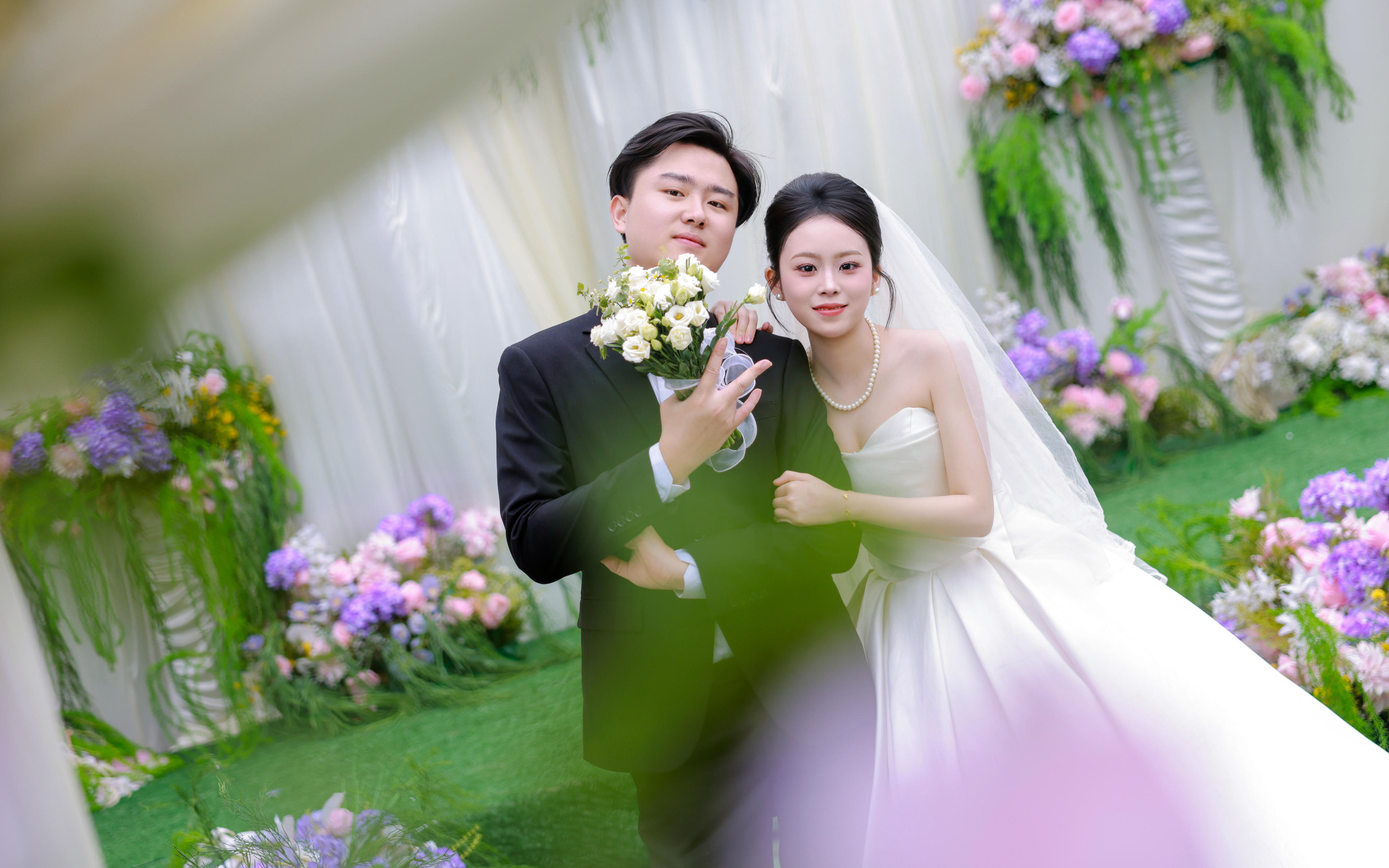 原来z好的婚礼，就是身边都是熟悉的人，身边是爱的