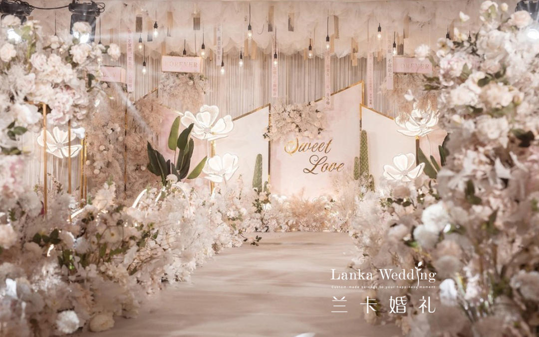 刷爆朋友圈/小预算力荐/2025香槟色性价比之约