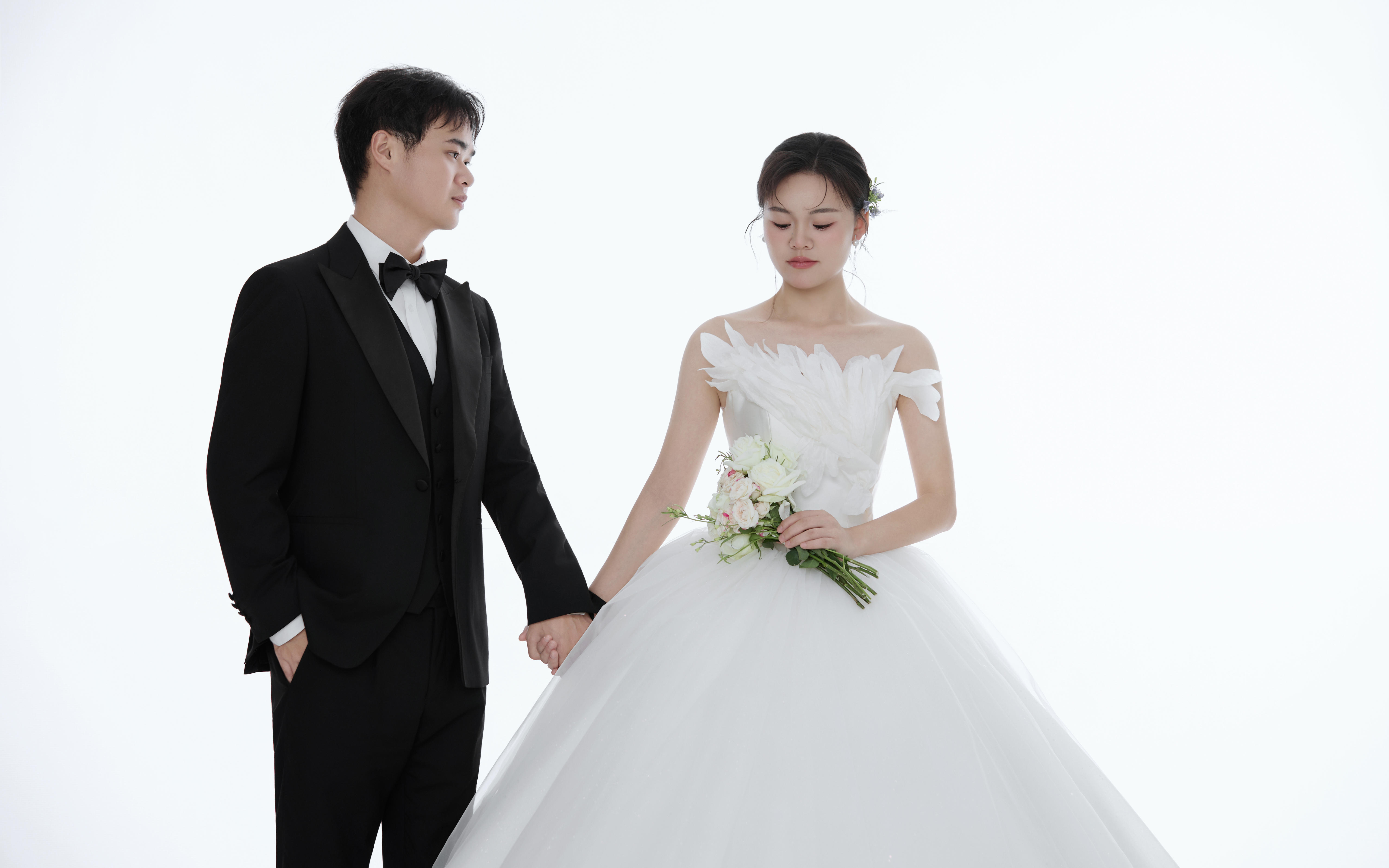 谢先生 贺女士