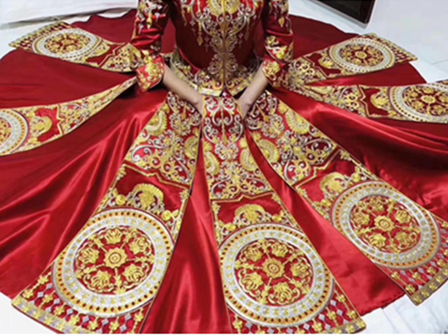 【K女王】轻奢婚纱+秀禾+敬酒服+伴娘