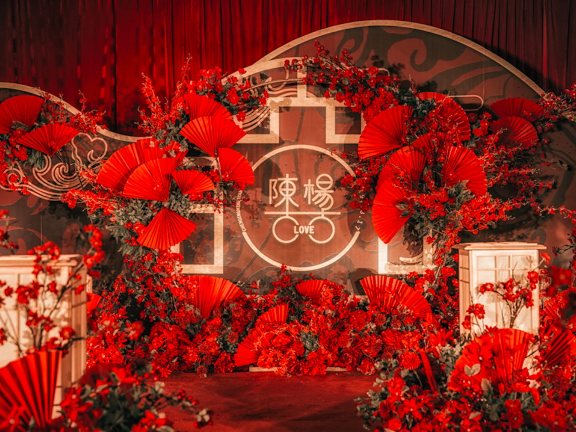 缱绻之囍 合卺对饮 相伴一生，执子之手 与子偕老