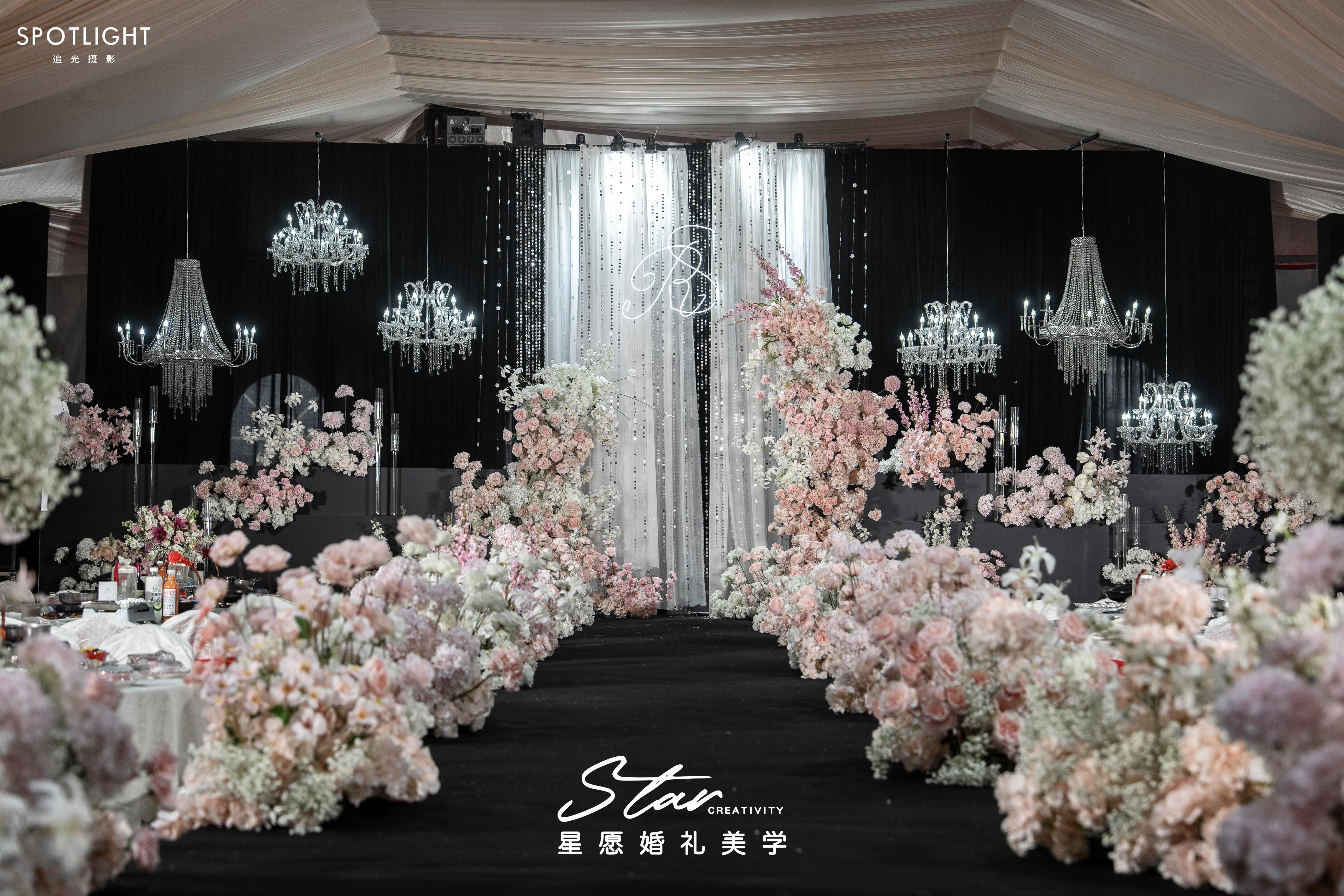 花团锦簇，是爱情最梦幻的模样