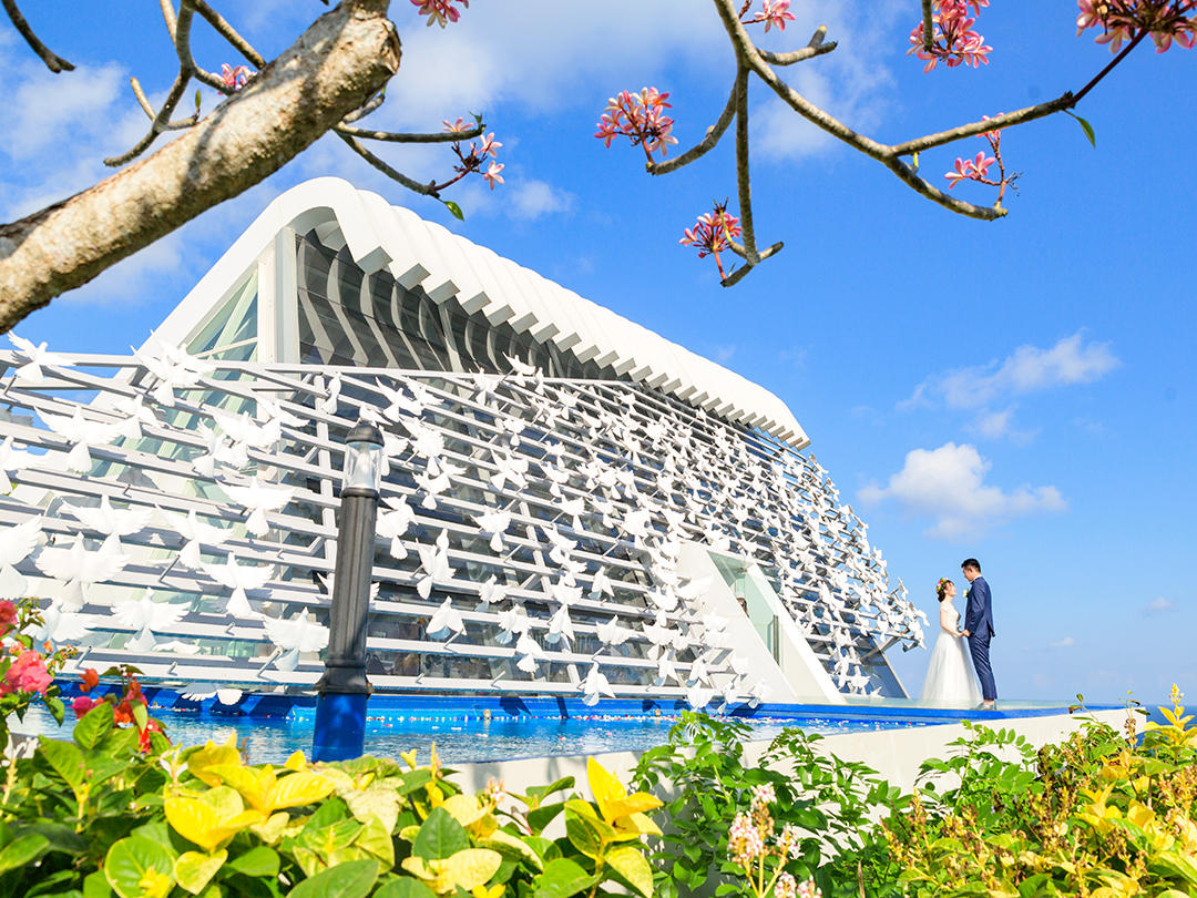 【花期海外婚礼】巴厘岛婚礼白鸽教堂婚礼定制策划