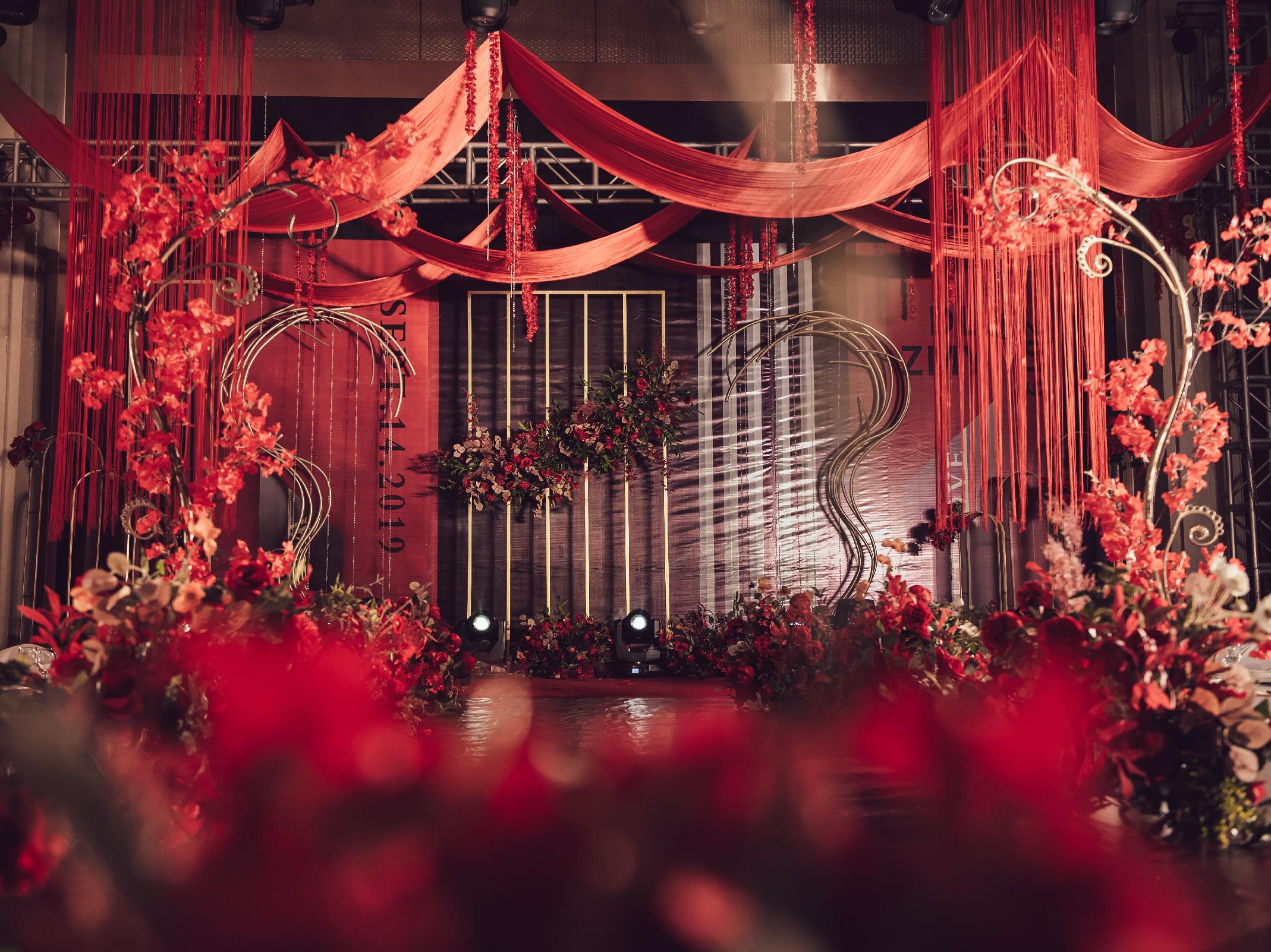 I DO婚礼-红黑色简约风格