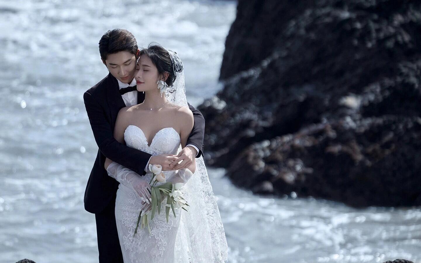 海滩电影感婚纱照🎬满屏都是高级感