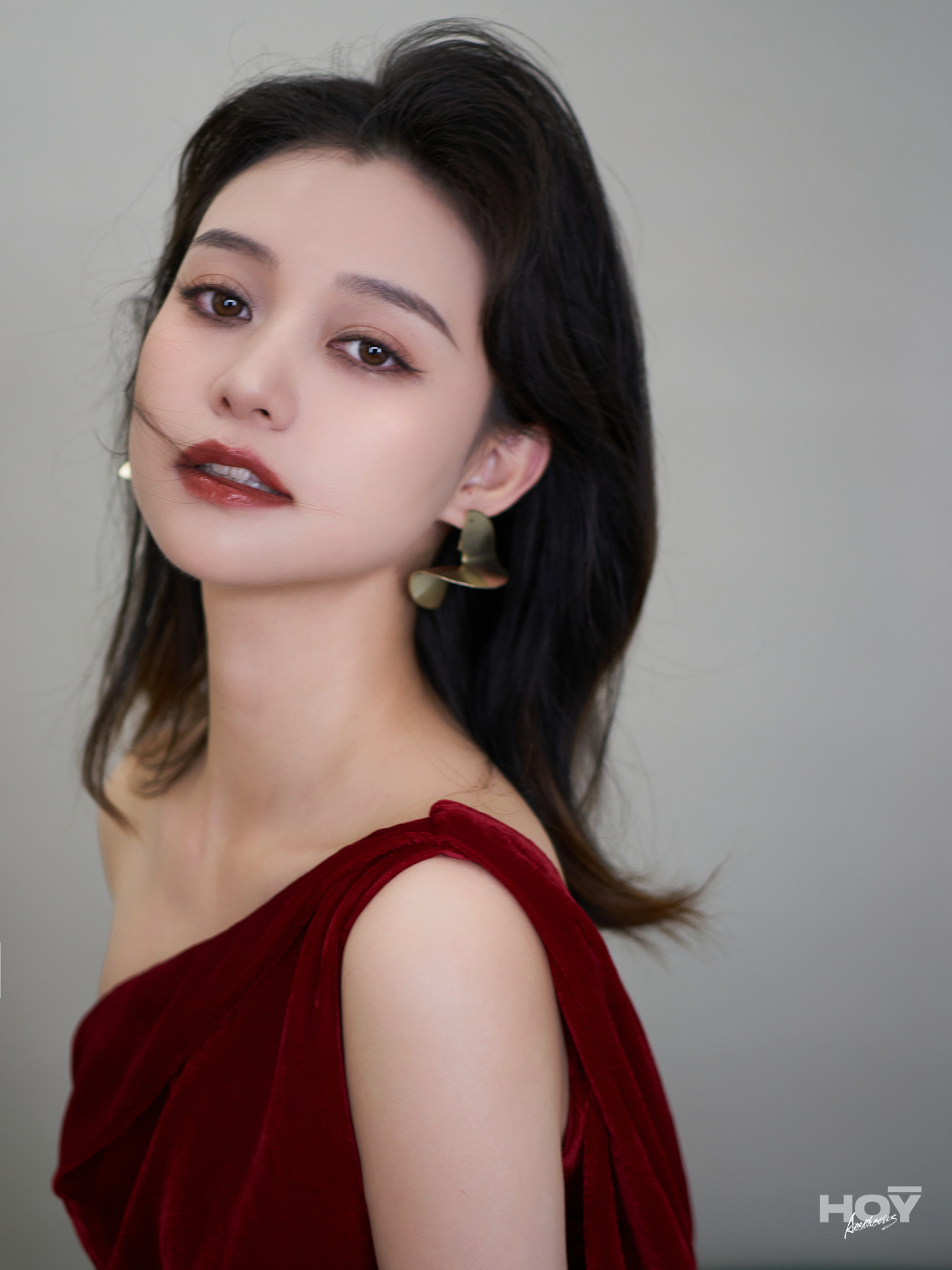 HOY皓野美妆★为你写诗的古典少女