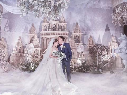 哈尔滨乔思卡品质婚礼策划--紫色城堡系