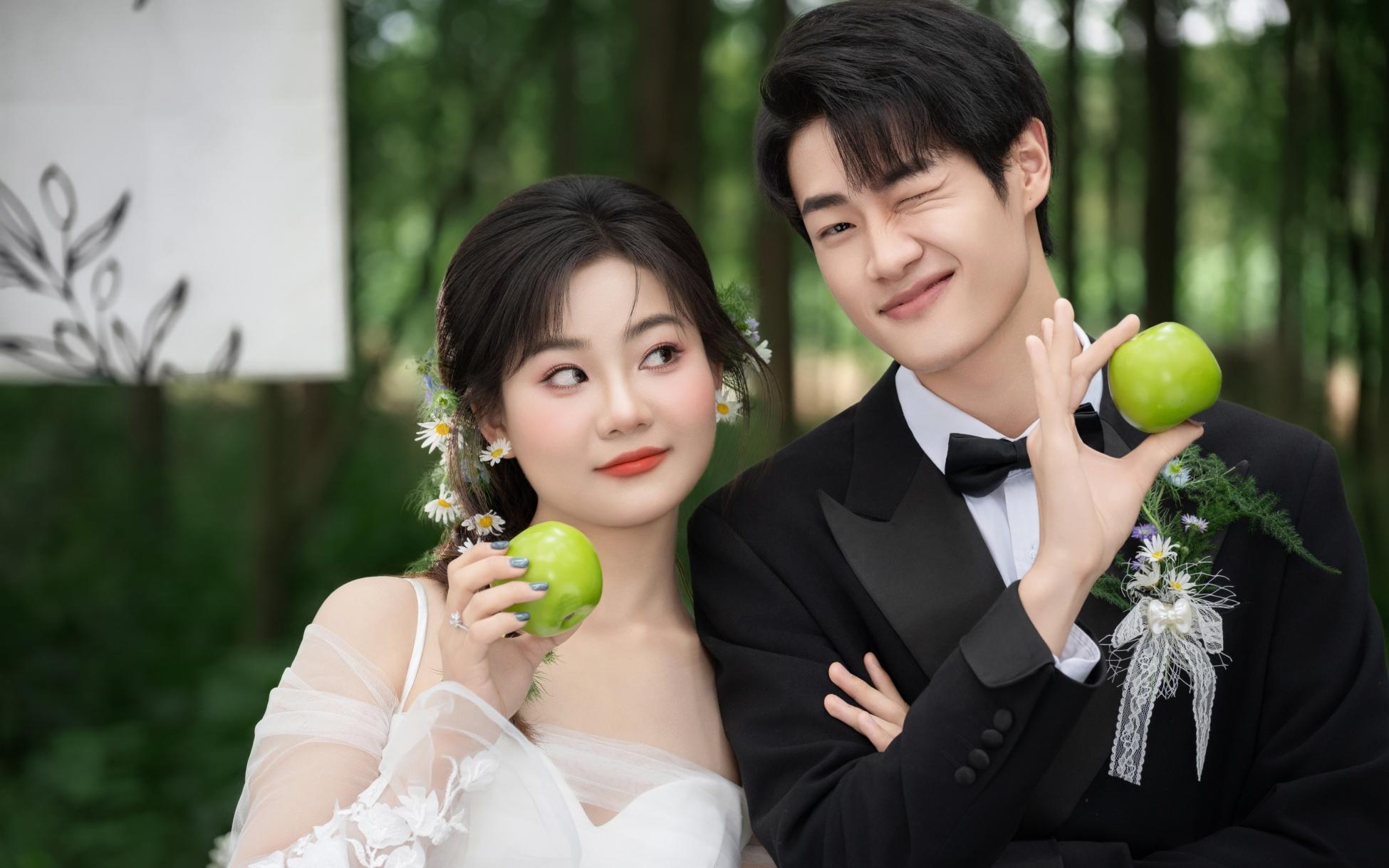 轻氧森系婚纱照