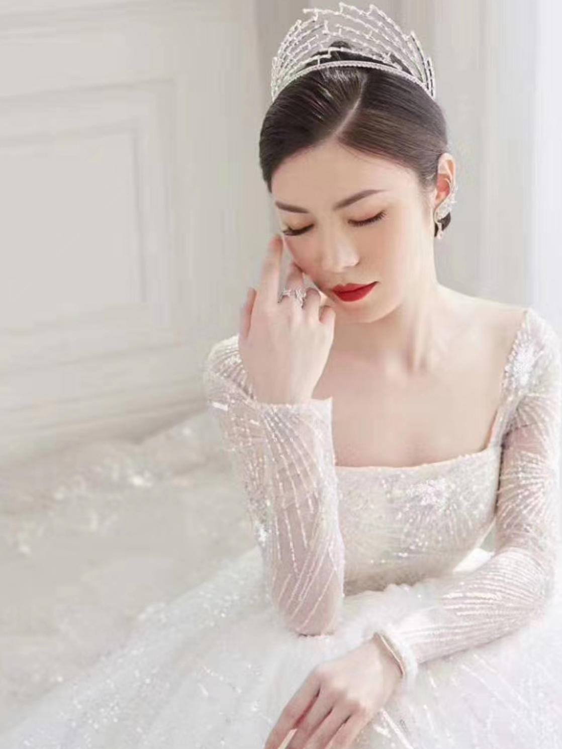 【限时秒杀】秀禾 婚纱 礼服 全程跟妆