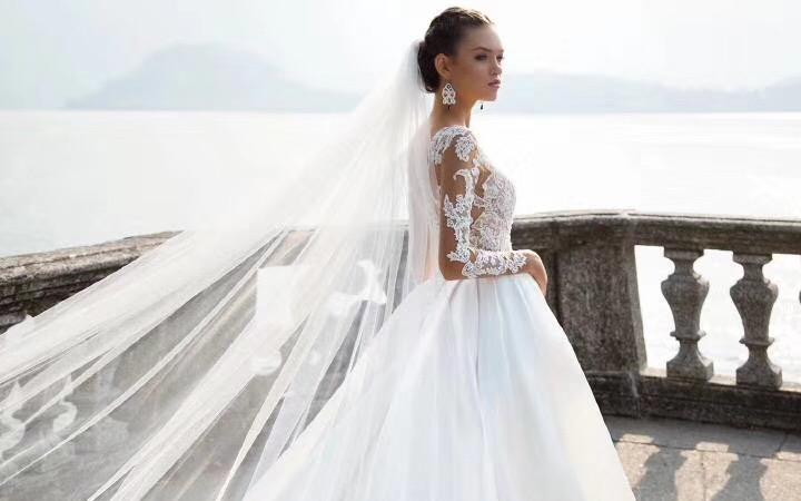 Bridal Queen·长袖蕾丝全缎面大拖