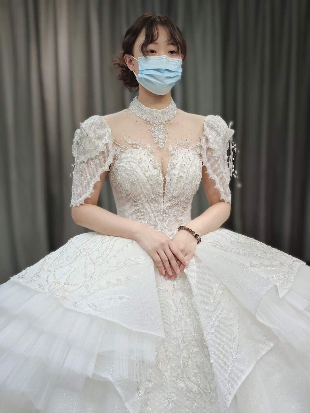 主纱秀禾出门纱敬酒服伴娘服伴郎服