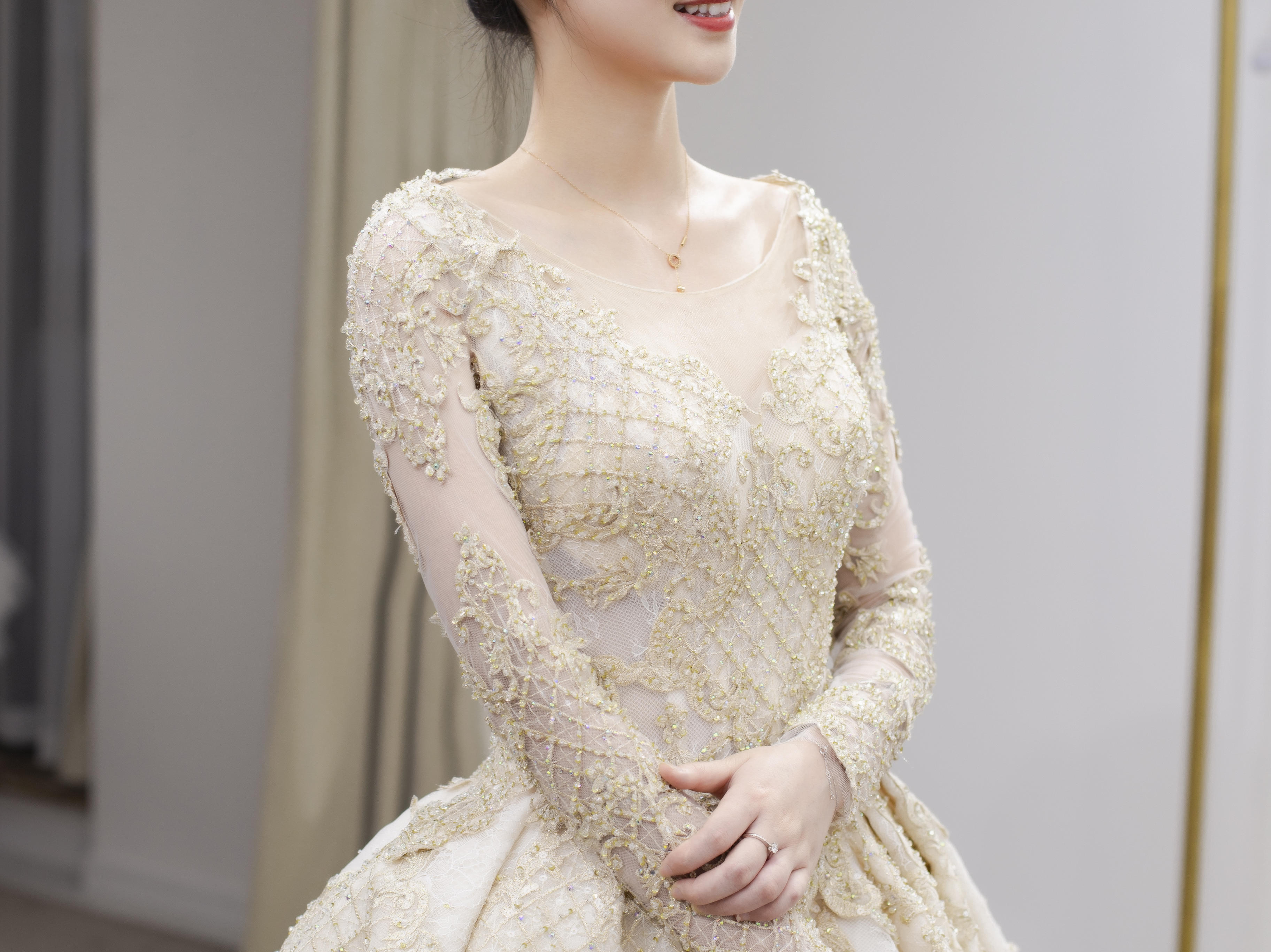 【鹿与森】高定系列设计师款人气大拖尾主纱