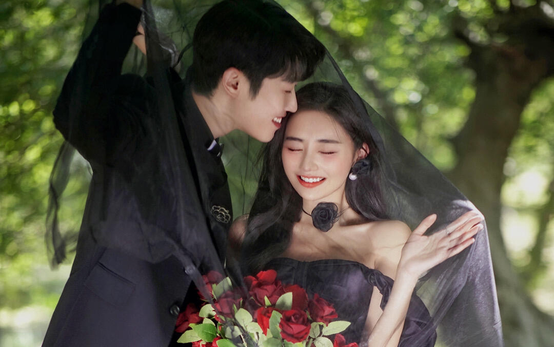 神秘優(yōu)雅的黑紗簡(jiǎn)直不要太颯了