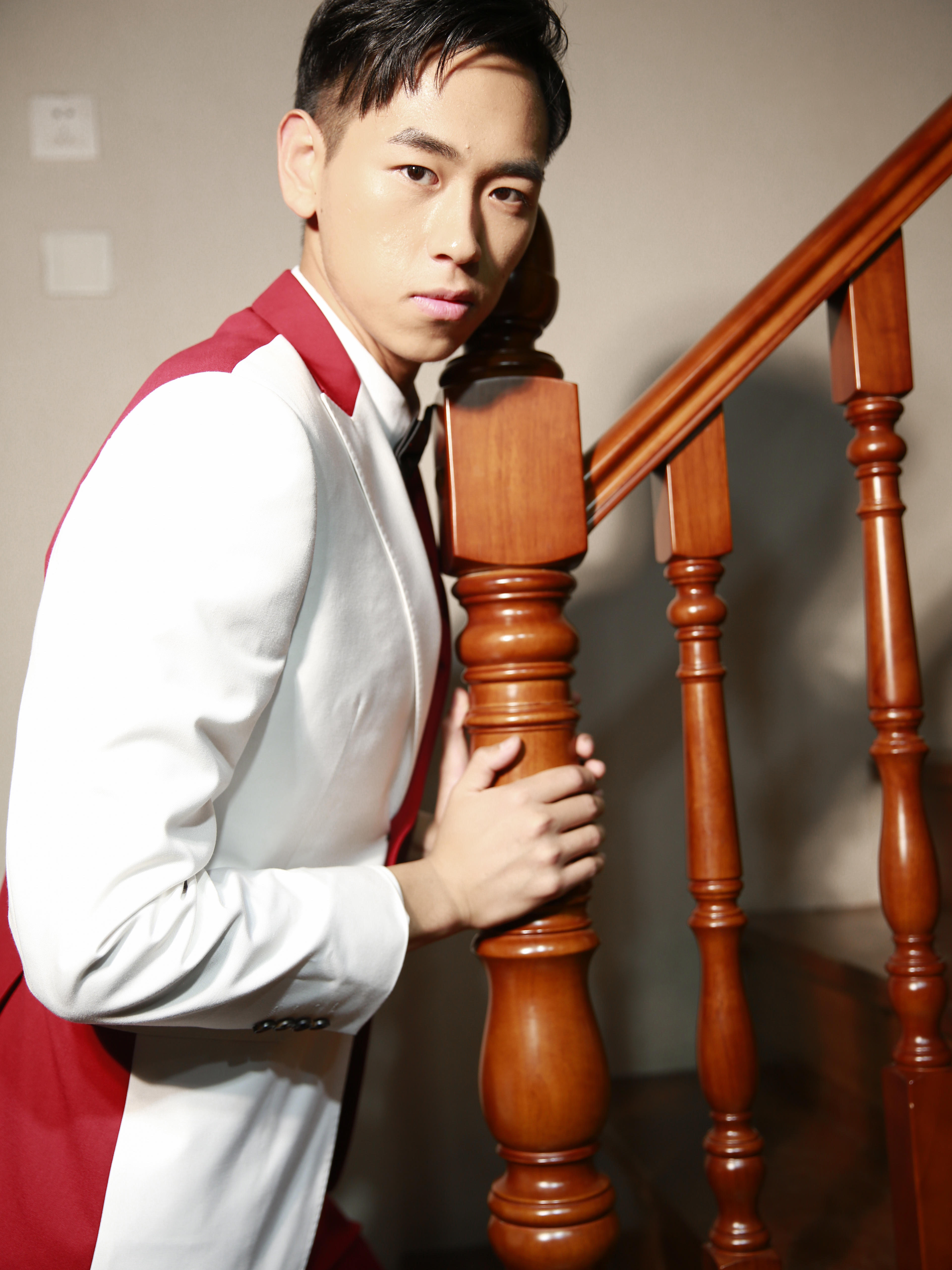 2020时装周红白拼色十件套