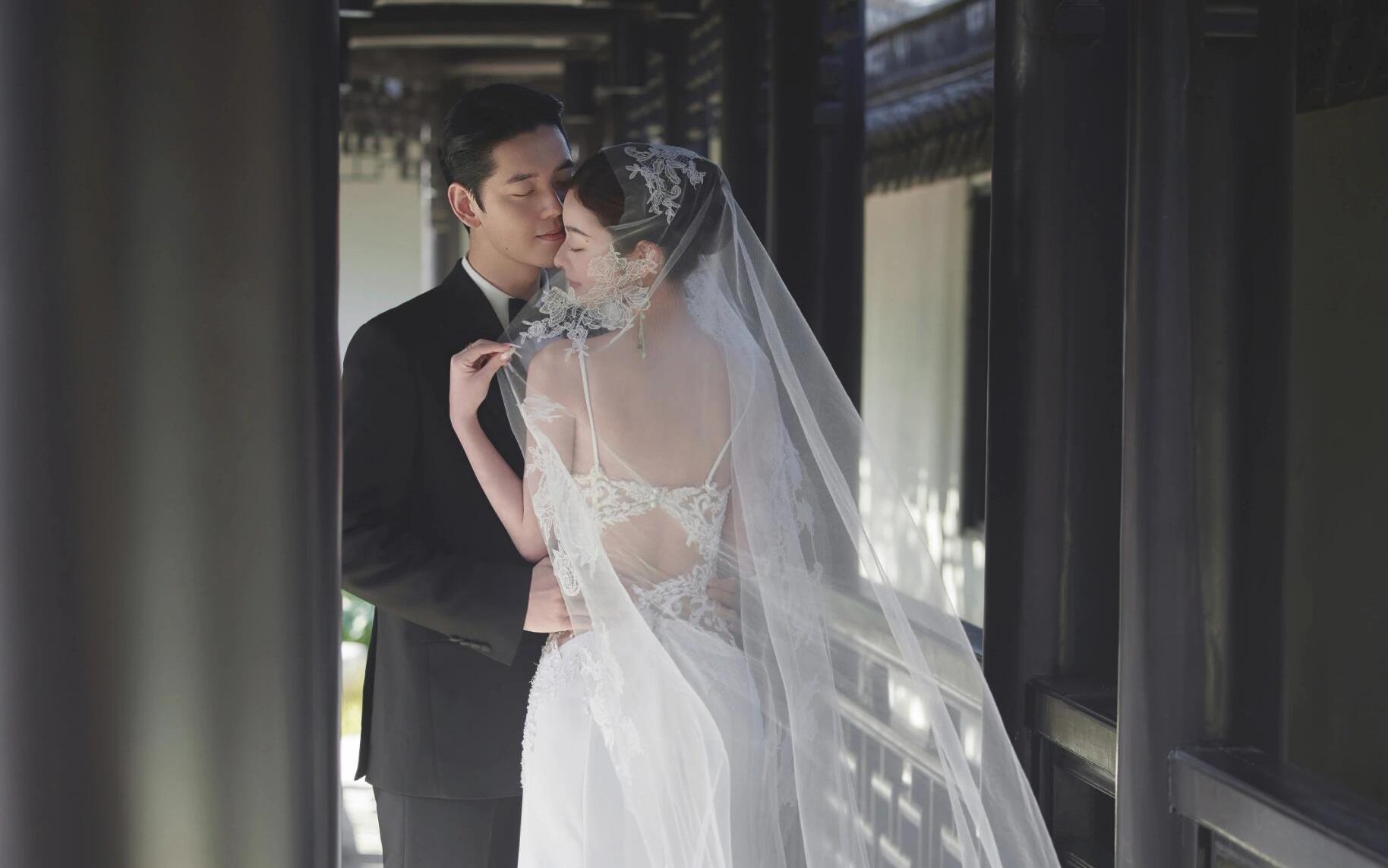 一眼沦陷的新中式园林婚纱照！美得惊艳
