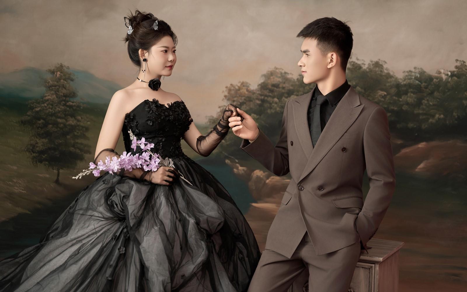 谁懂❗❗2025必拍的高定黑纱婚纱照