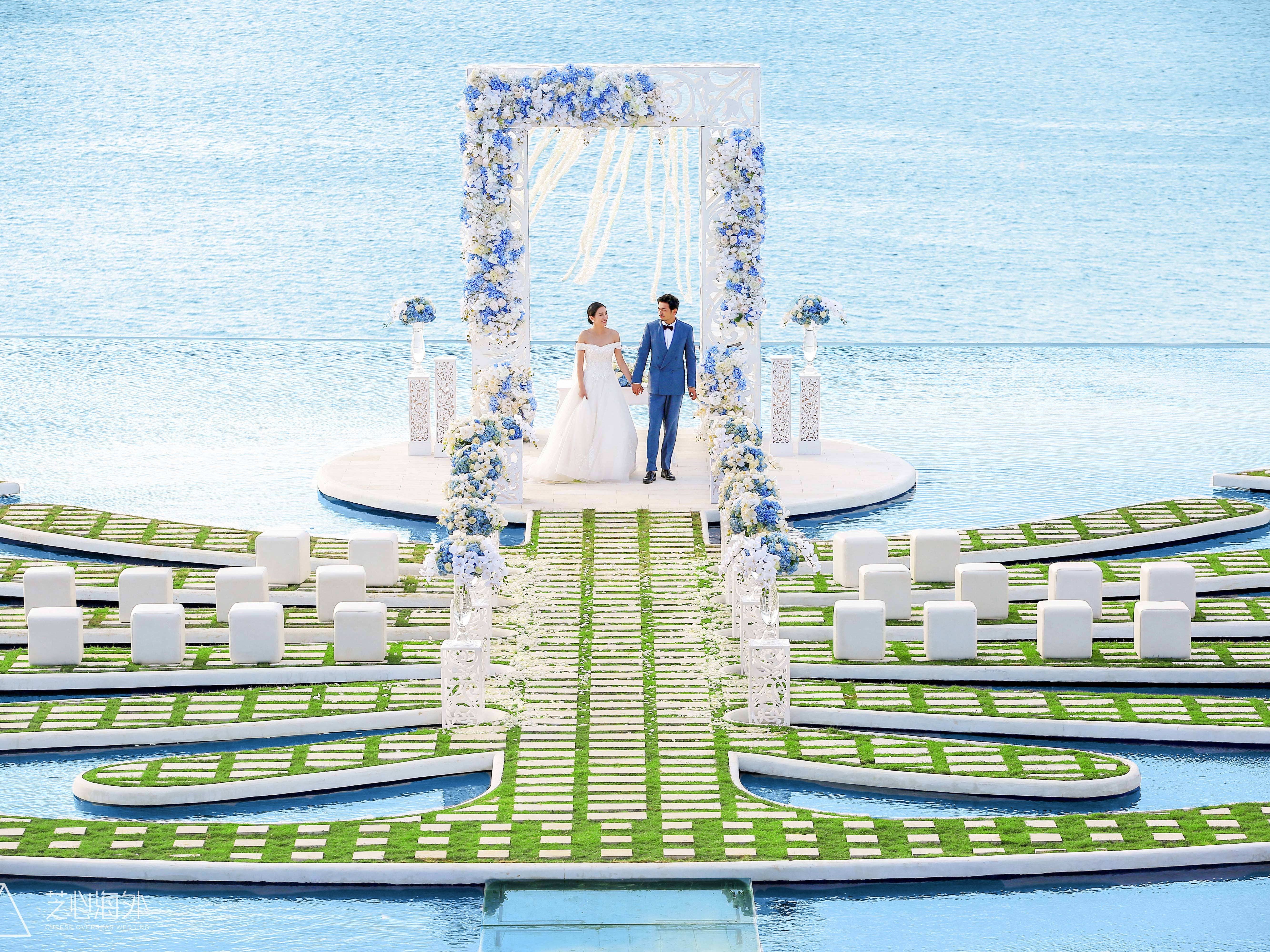「明星同款」巴厘岛水台婚礼 一价全包