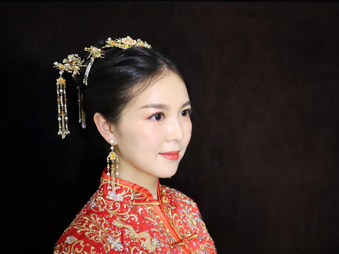 【二宝造型】全程婚礼跟妆服务送回门礼服