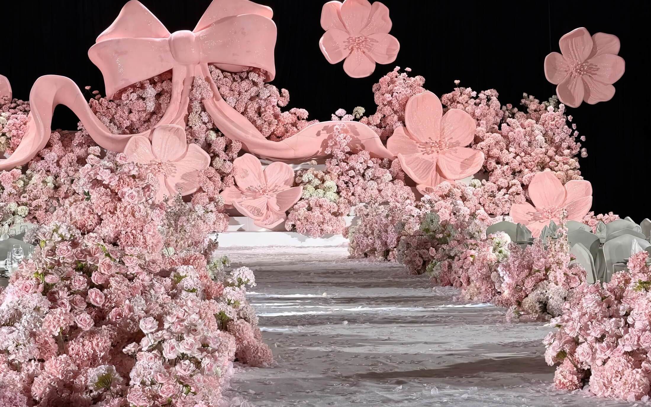  【金典幸福】『高级感粉色梅花泡雕婚礼』