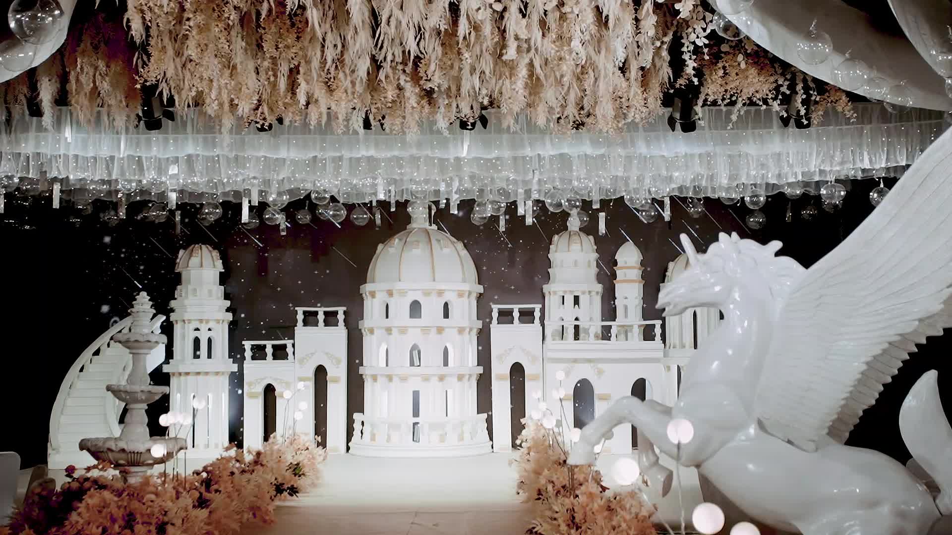 临泉梦幻季婚庆酒店欧式奢华大气公主风浪漫城堡婚礼