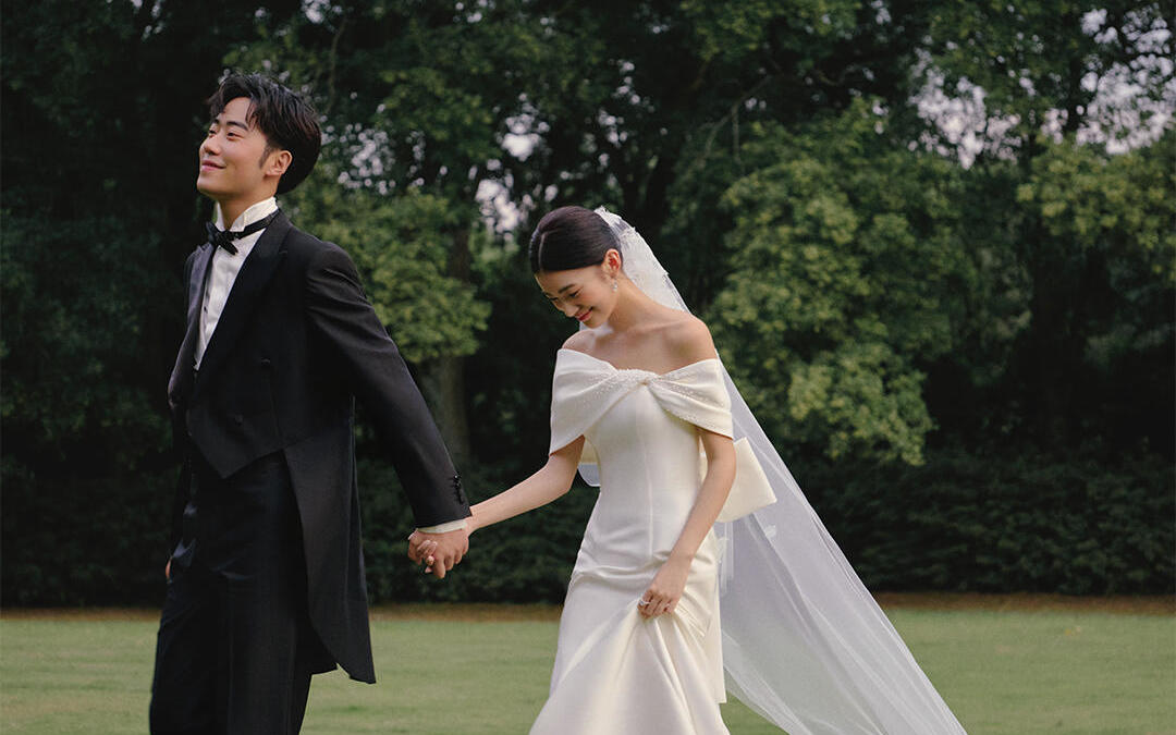 松弛感森系，自然又随性的草坪婚纱照