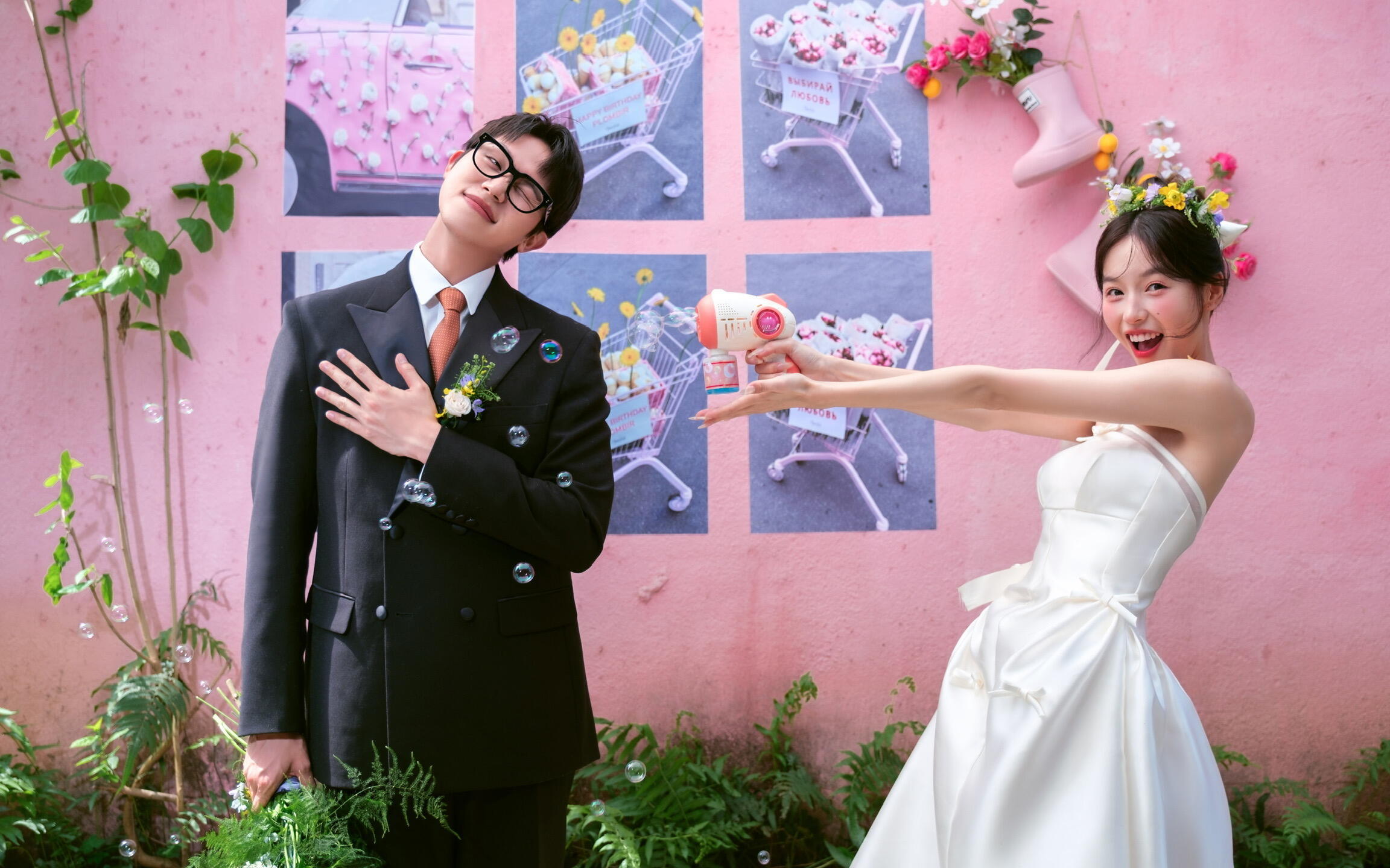 发了很多次还是会被美到！花房婚纱照