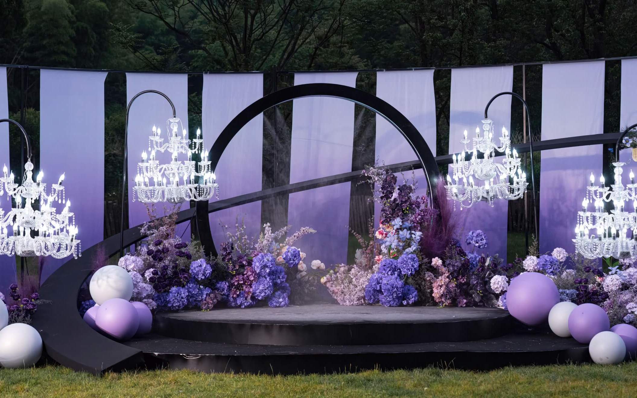 紫色的浪漫，是山间吹来的风都在为我们祝福