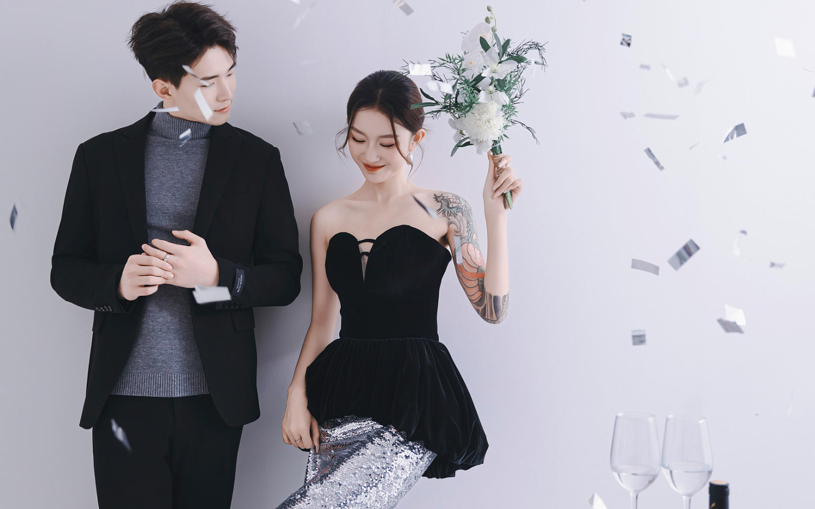 薇薇攝影美學(xué)丨小眾黑紗婚紗照