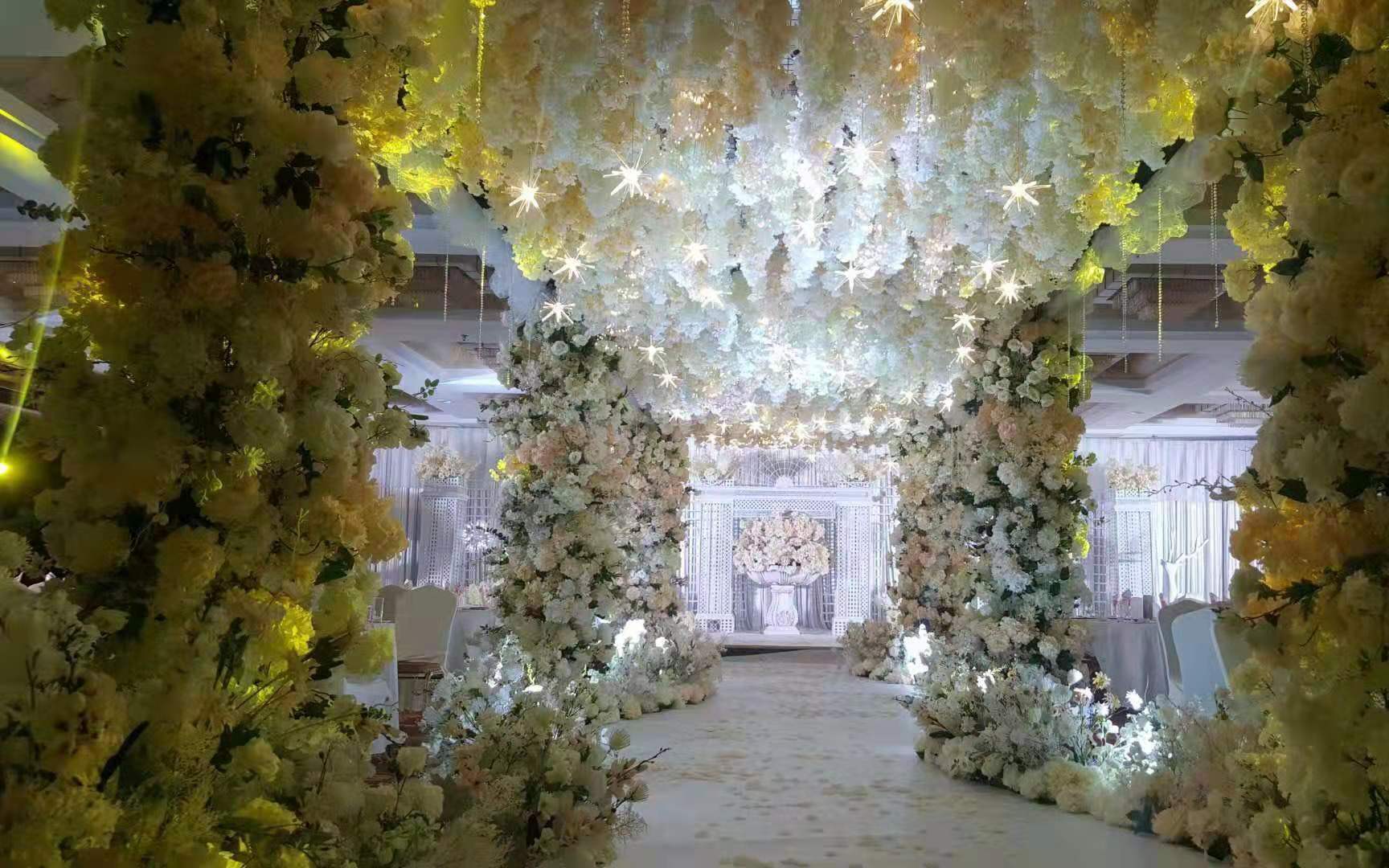 创新礼仪彩彩婚礼大型实景定制【曦光】