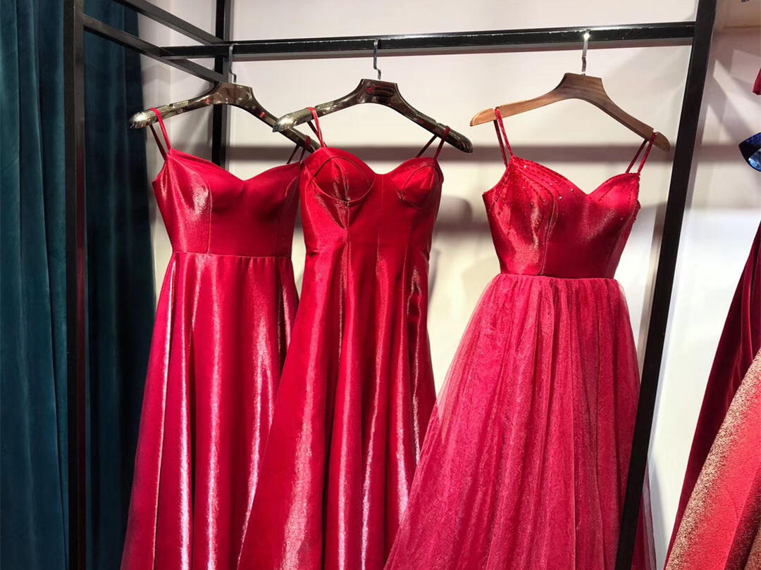 财富中心萌嫁衣囍苑（上百款敬酒服任意挑选）