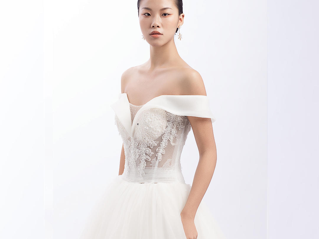 【素婚纱礼服定制】甜美海鸥款主婚纱+出门秀禾