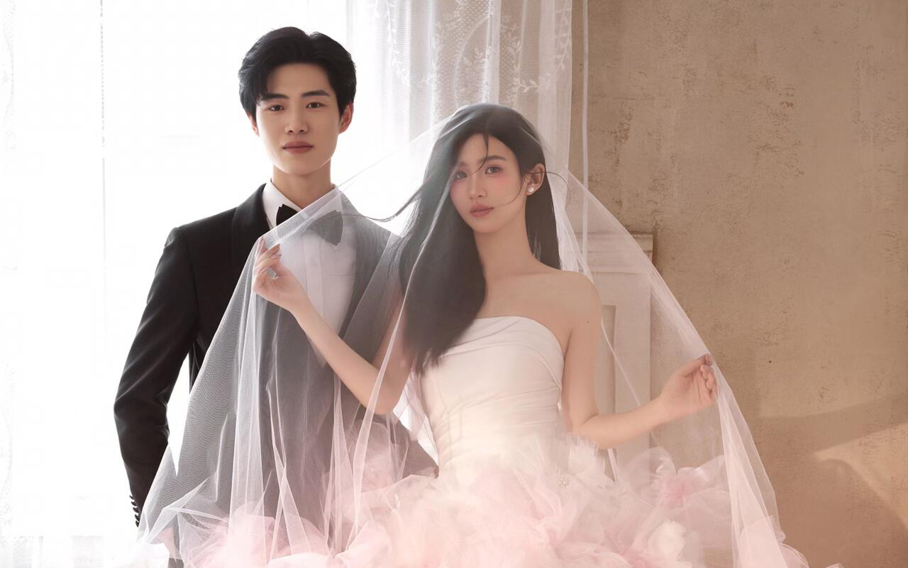 光影是婚纱照的灵魂｜这氛围感绝了