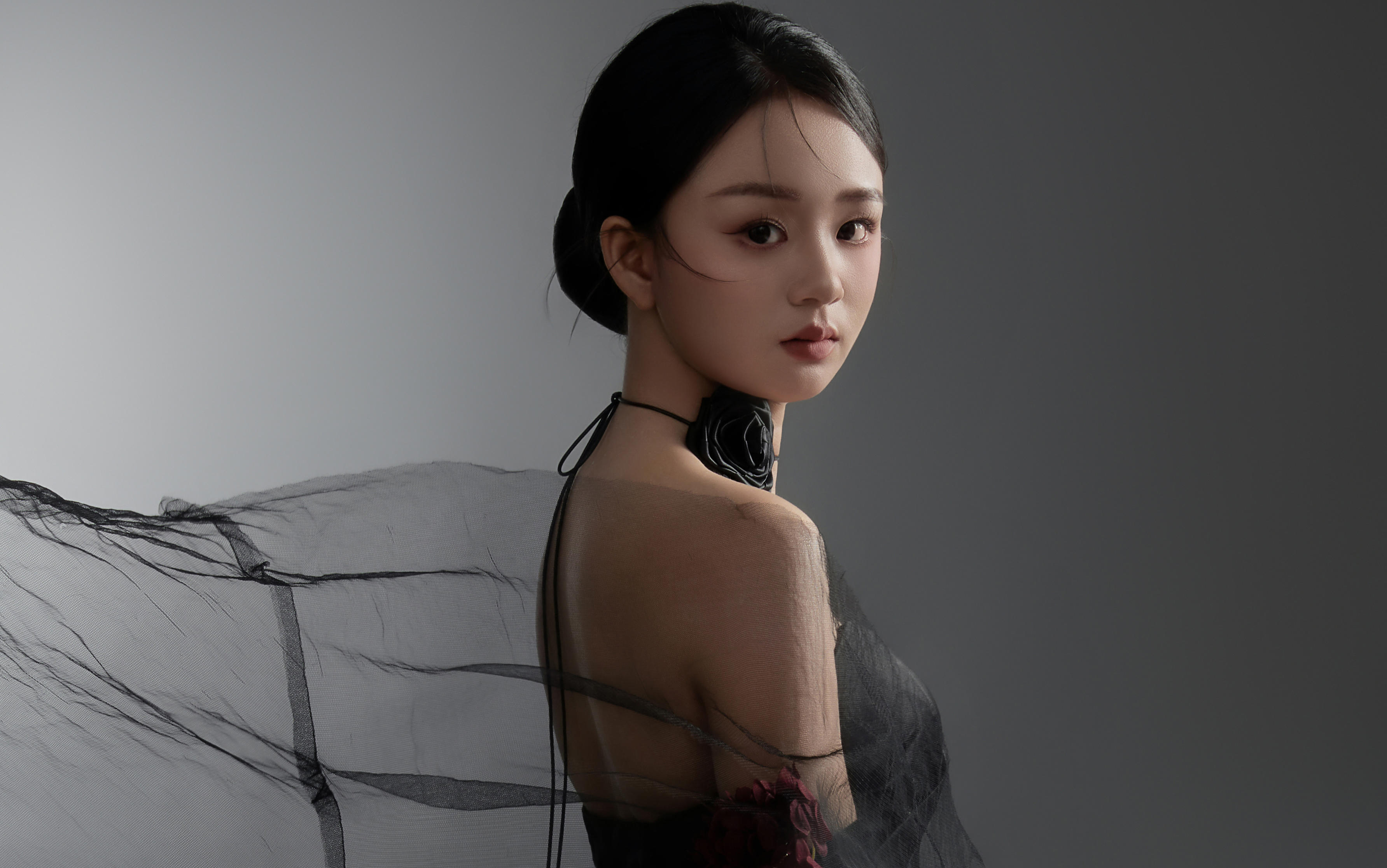 田曦薇同款黑纱婚纱照有多绝