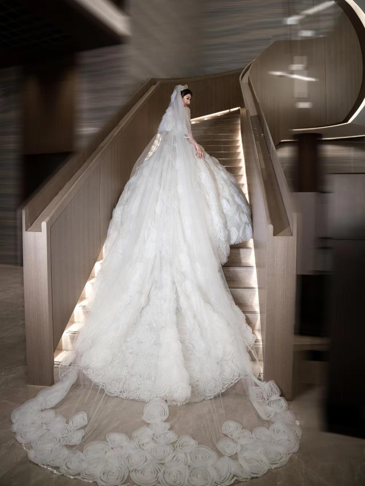 美到越界的仙奢华贵|史诗级婚纱