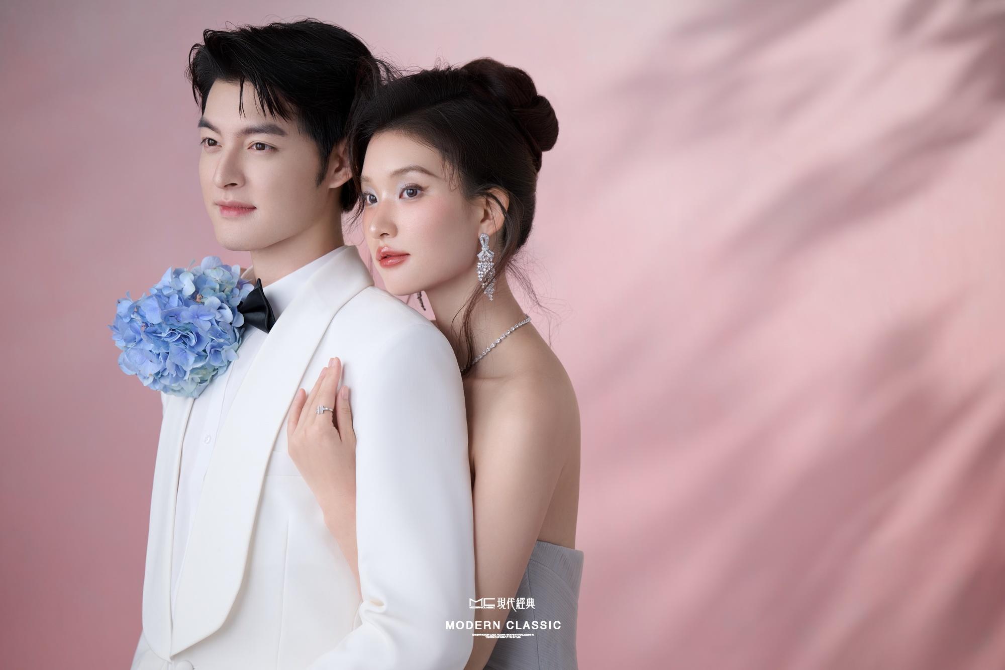 鱼尾雾霭蓝婚纱照，看了亿遍都不够！！