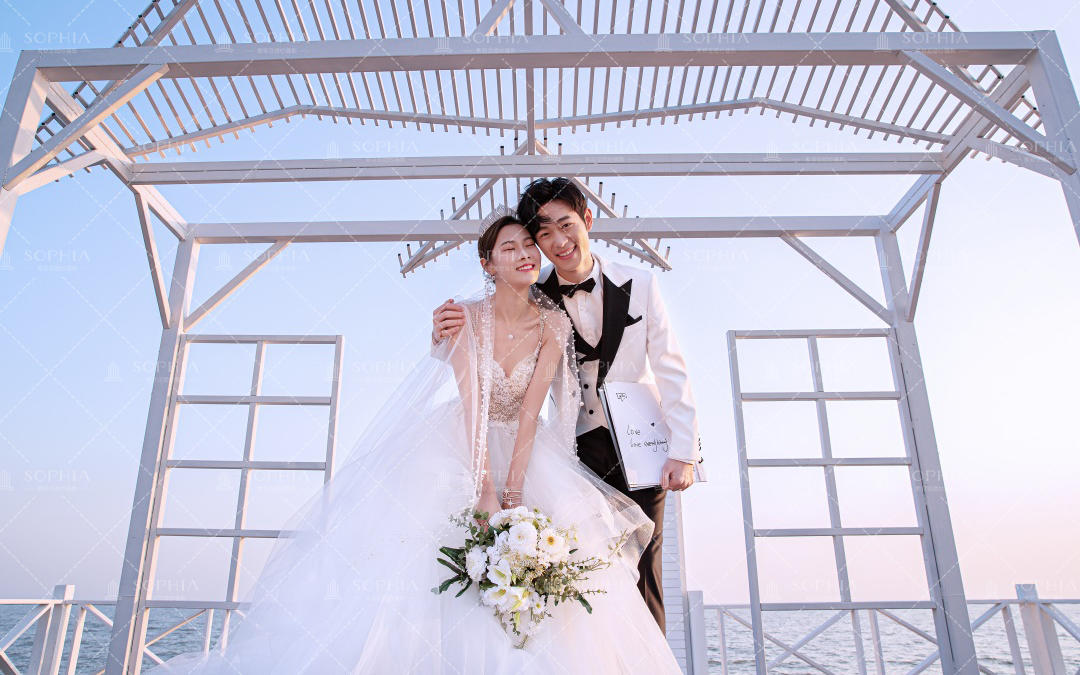 【中国仪式感】十服十造+一对一定制拍摄+底片全送