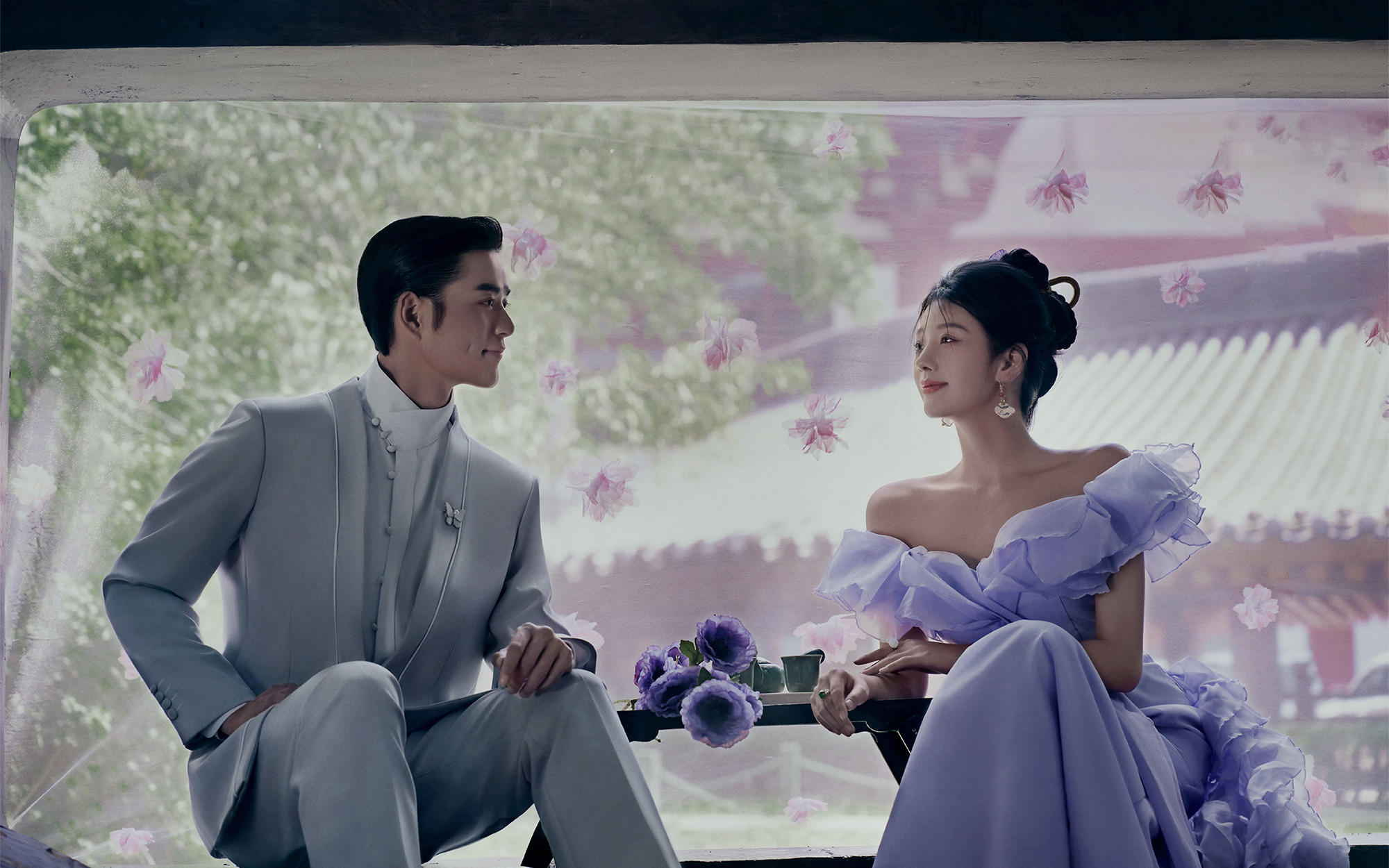 新中式园林婚纱照｜竹影松风入镜，藏尽中式爱情韵味