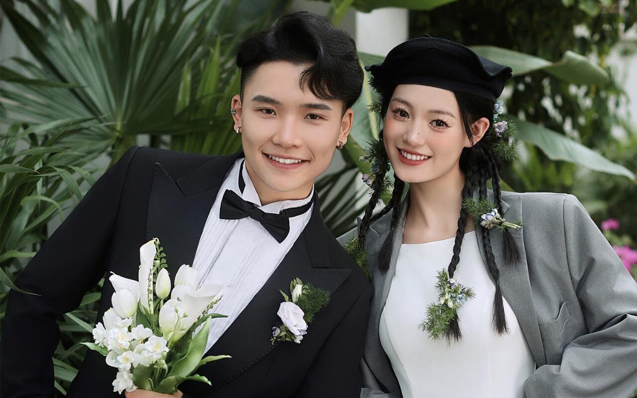 00后的婚紗照??主打一個(gè)不跟風(fēng)，愛(ài)慘啦！