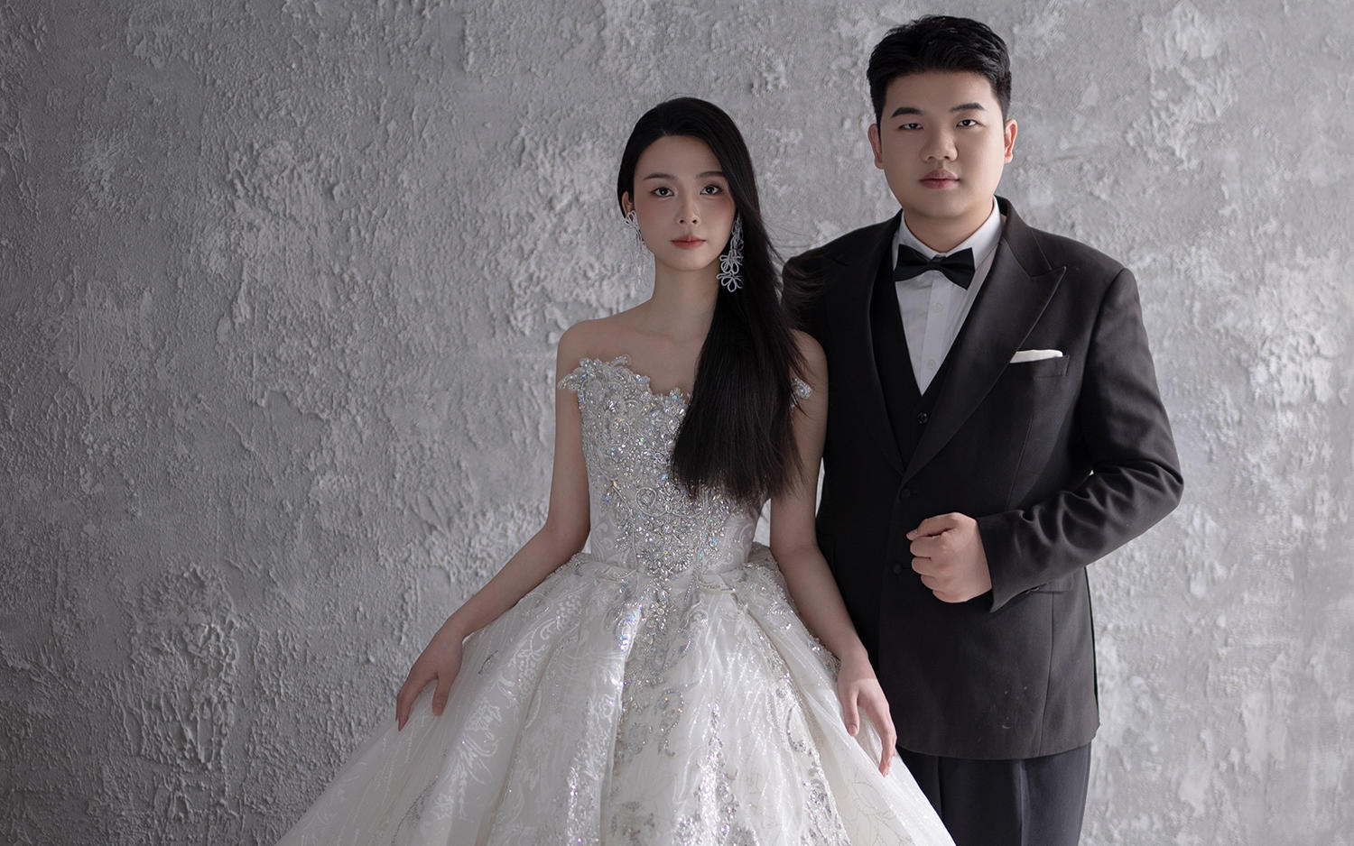 Ms Xia & Mr Tai