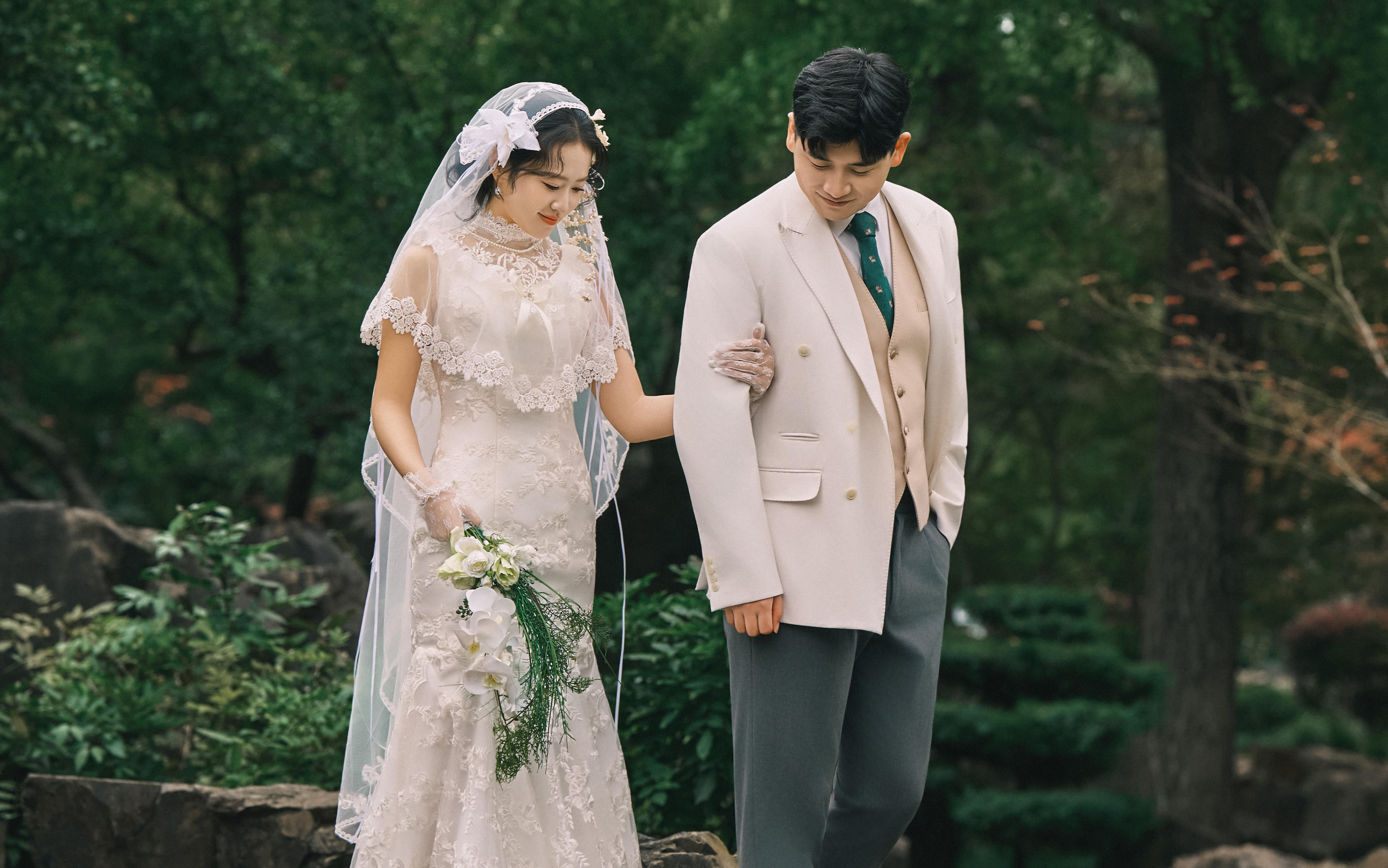 客片分享｜甜到心尖上的新中式婚纱照