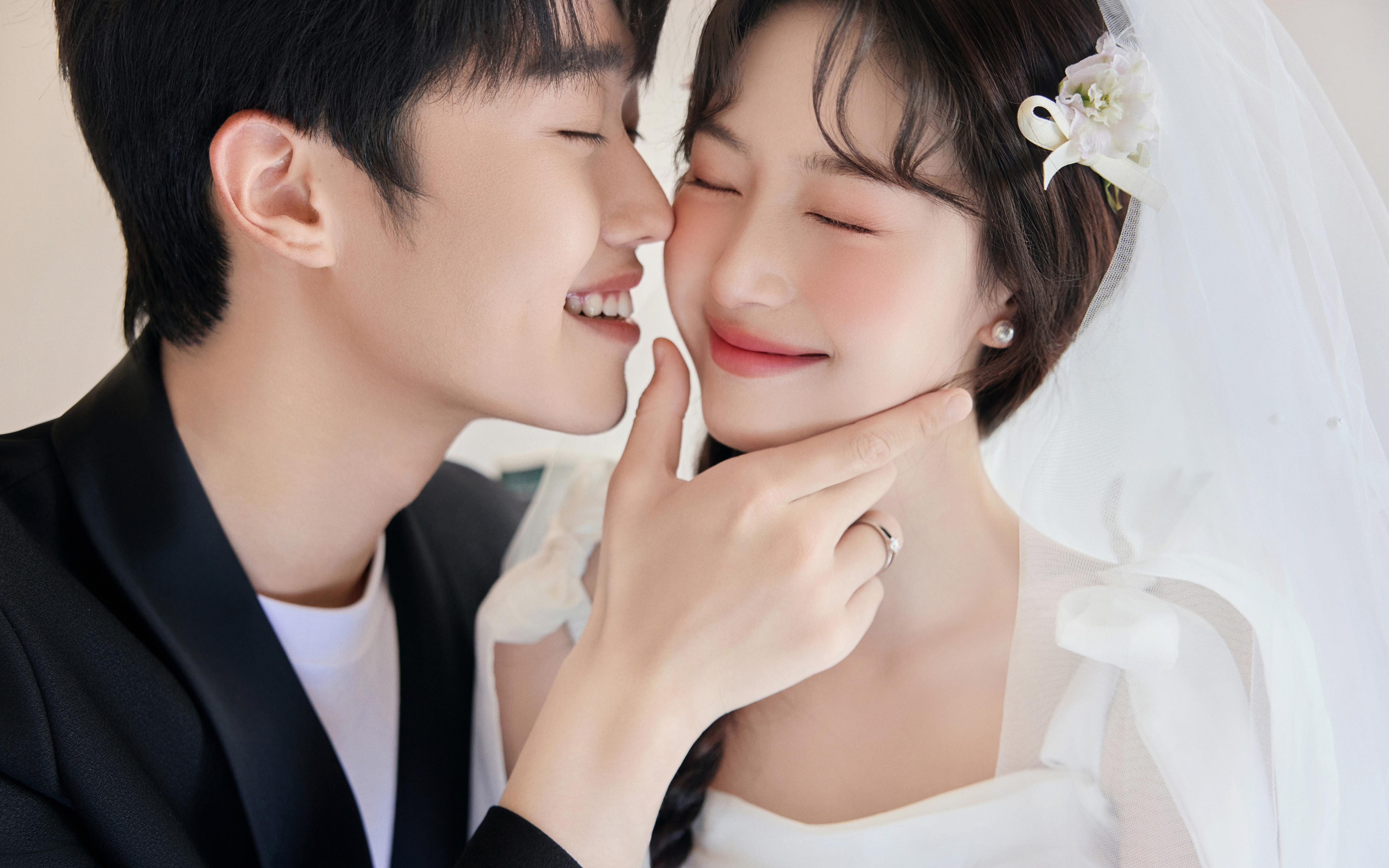 限时特惠｜小众ins街拍婚纱照 解锁自然随性大片