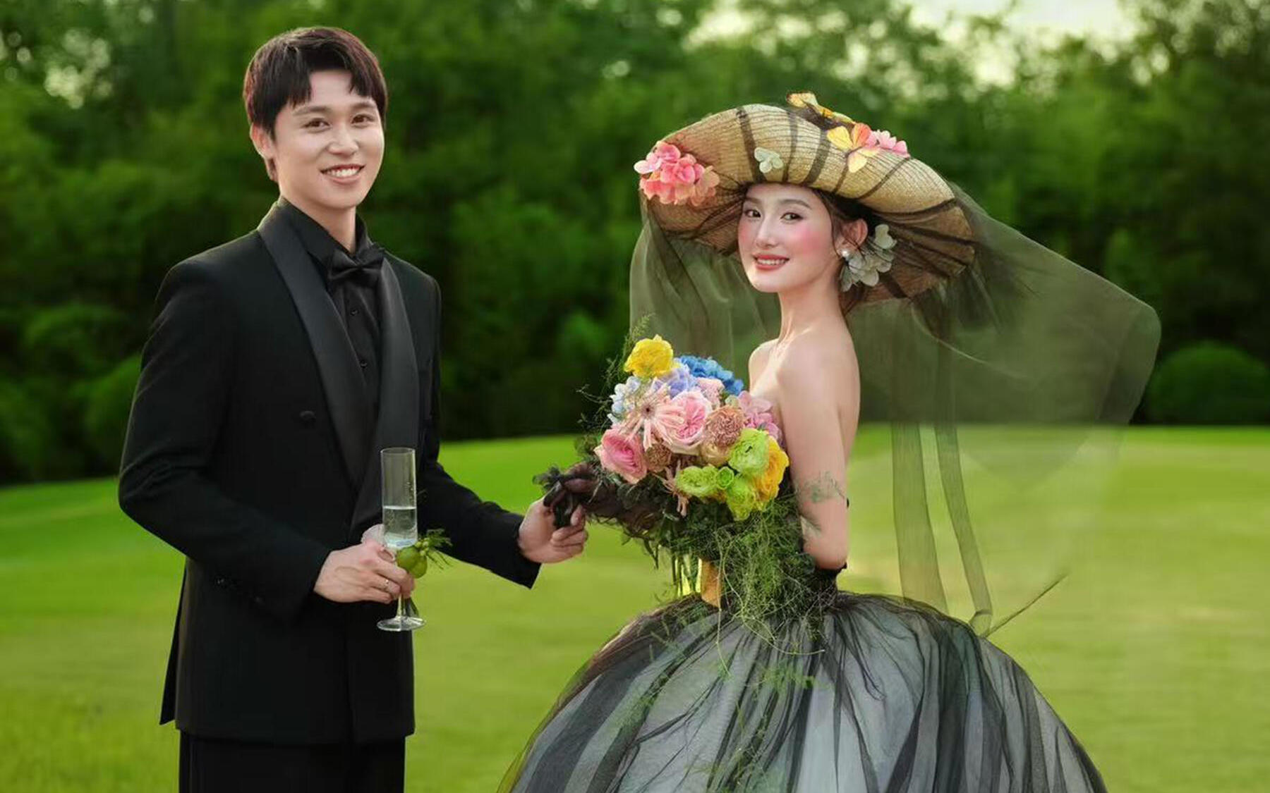 高级感十足的黑纱草坪系列