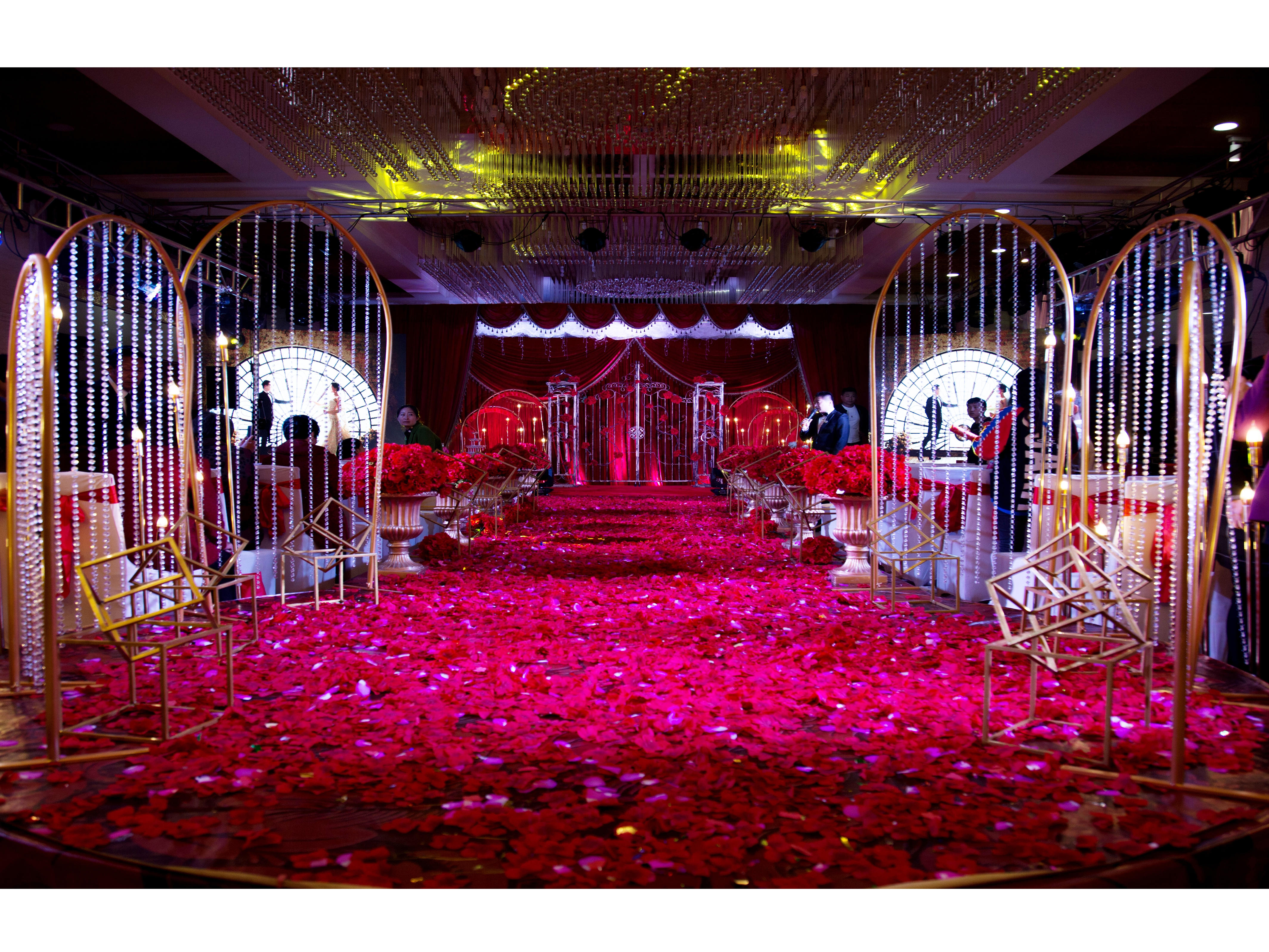 【媛媛婚礼】欧式复古轻奢浪漫红色婚礼