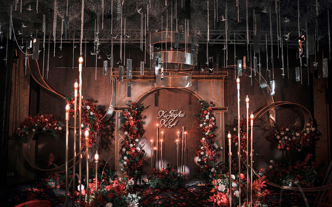 红金奢华浪漫大气暗红色婚礼