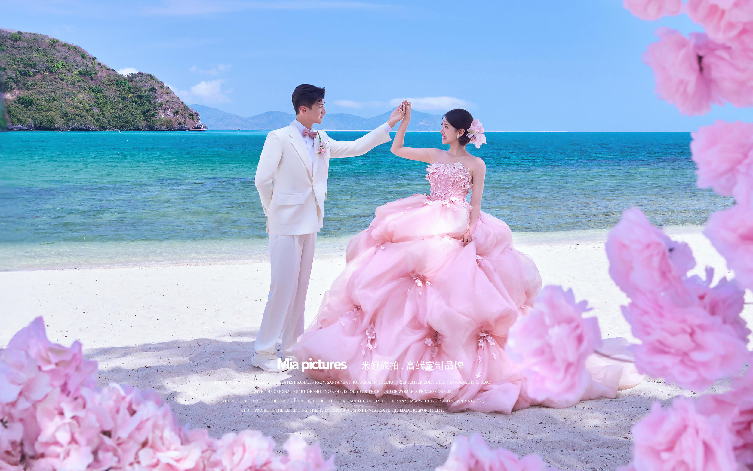 粉色+沙滩梦幻联动🌸好看的海景婚纱照