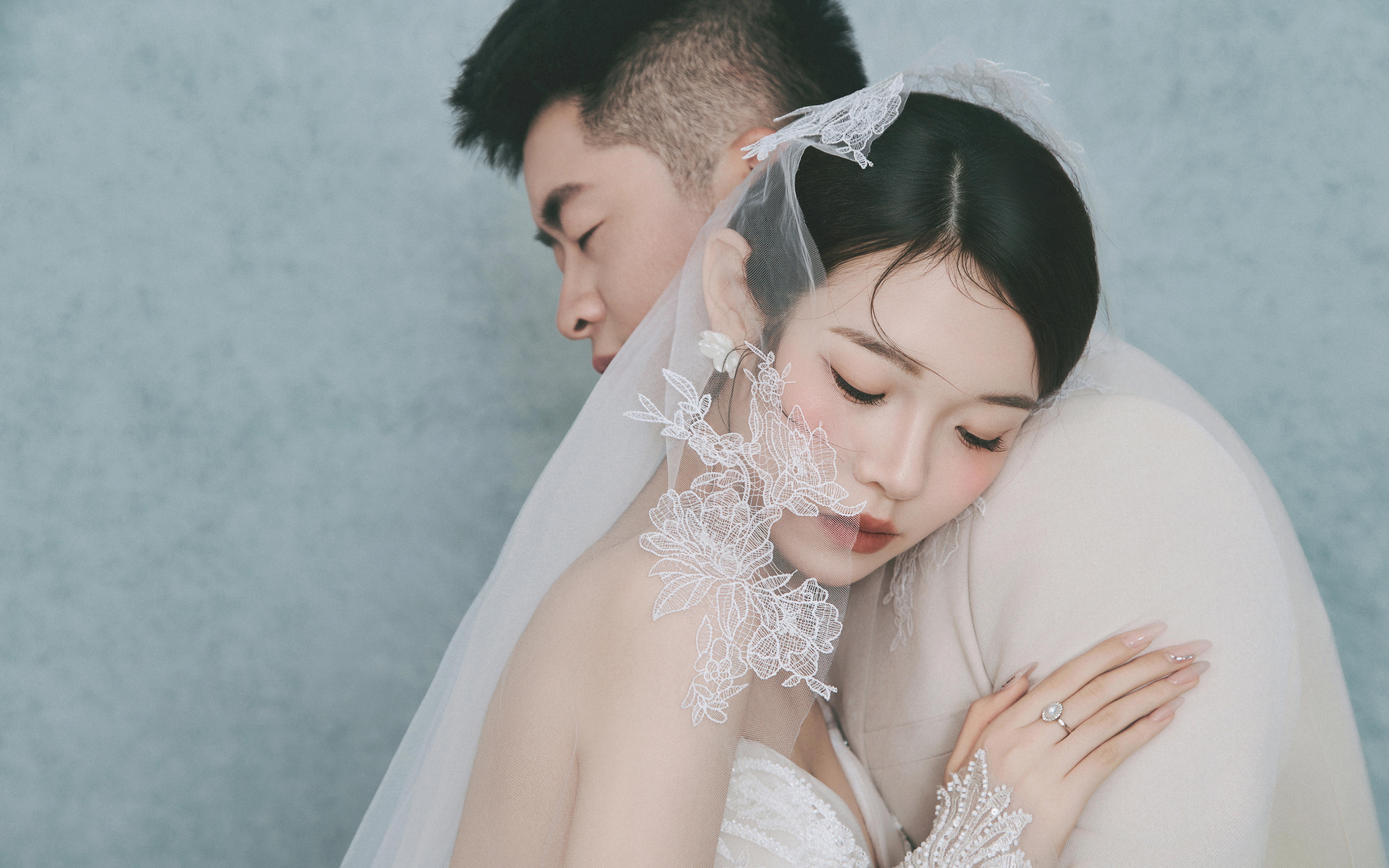 法式油畫輕復(fù)古婚紗照??簡直溫柔到心坎里啦