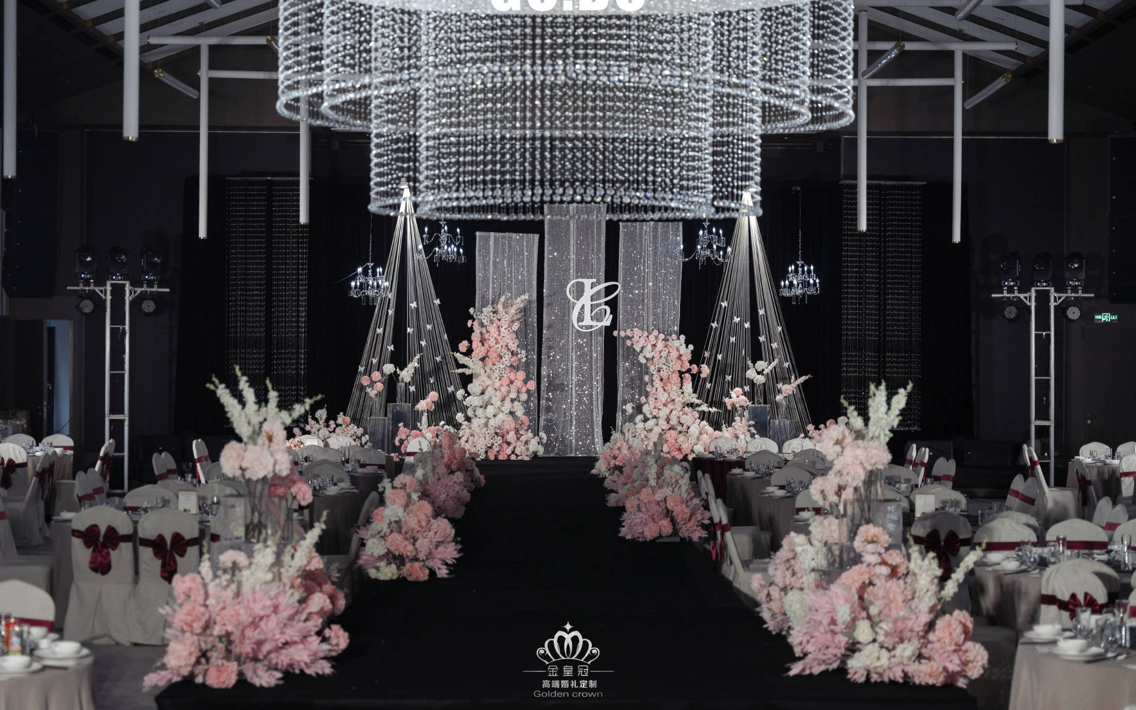 韓風(fēng)婚禮邂逅水晶光影，溫婉如詩