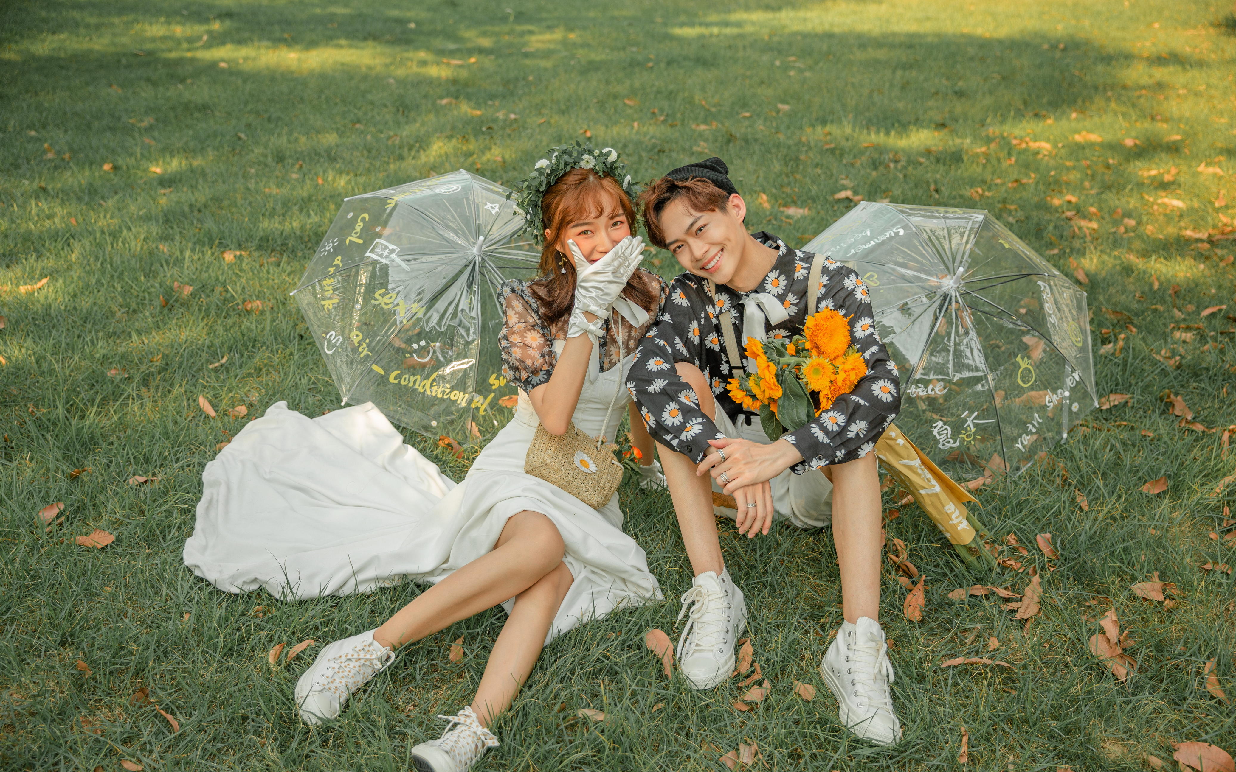 私人专属定制拍摄服务+剧情MV+婚庆服饰三件套
