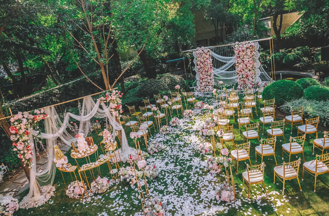 户外婚礼布置【四大金刚全包】