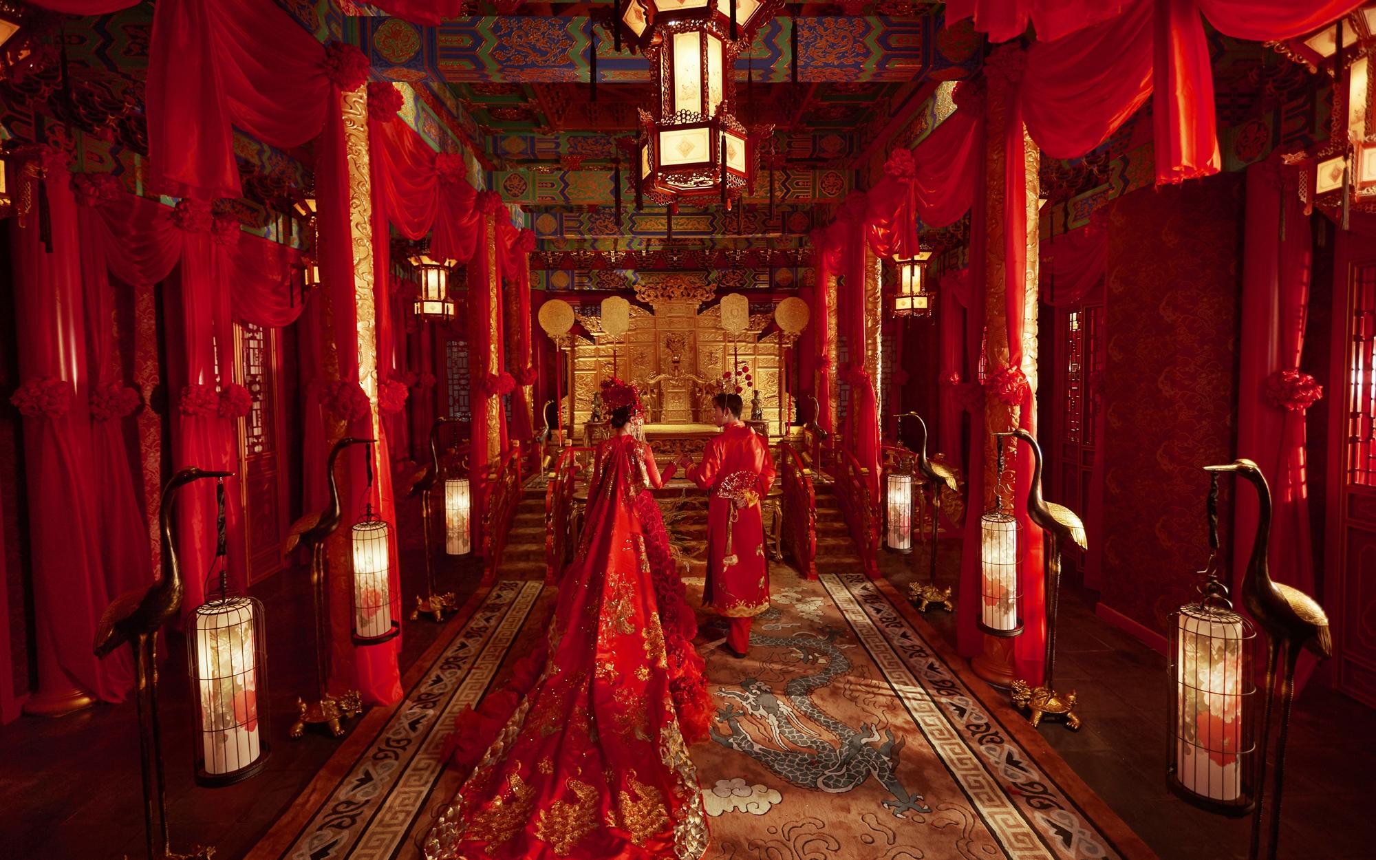 【安娜艺术体验馆】8服8造|送婚嫁礼包|高定风格